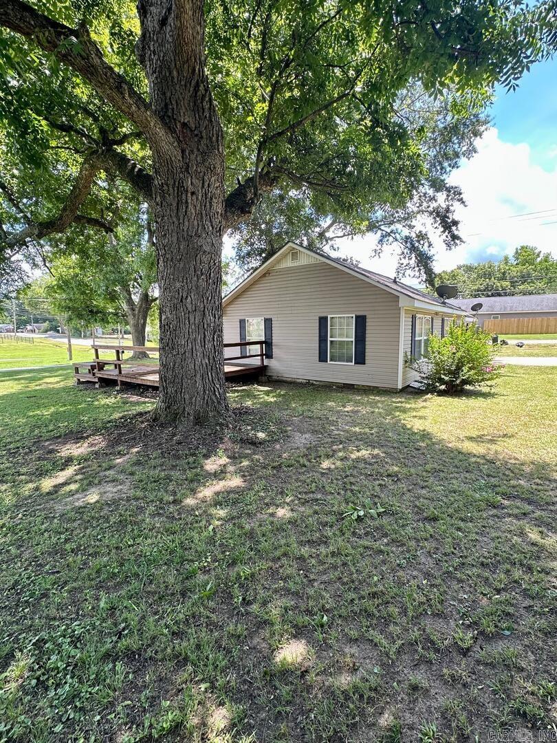 301 N College  Sheridan, AR