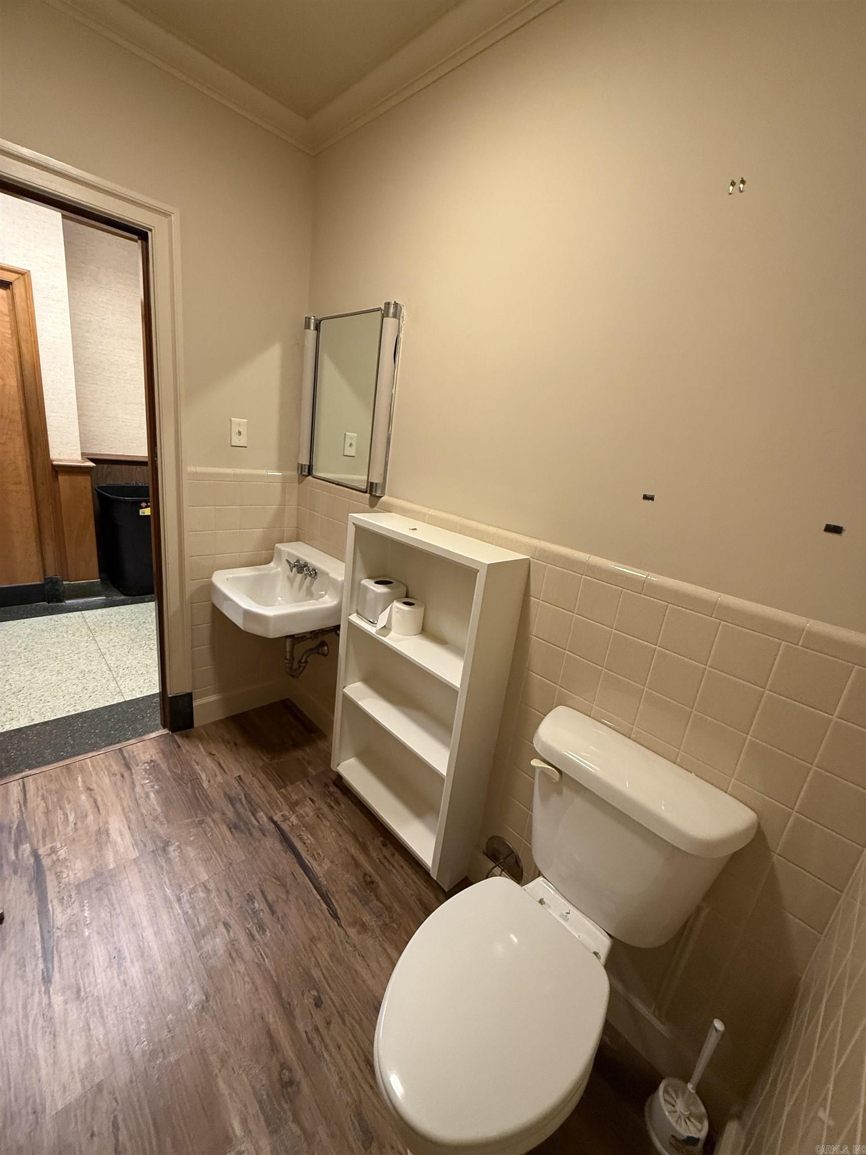 330 E College  Batesville, AR