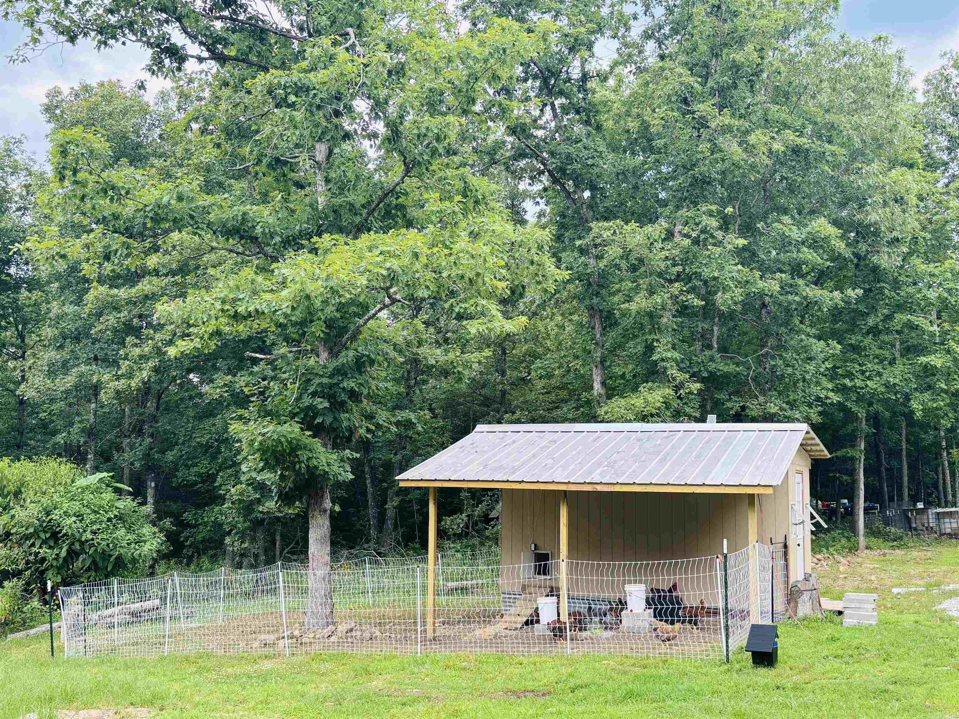 1472 Petters Road Mountain View, AR 72560