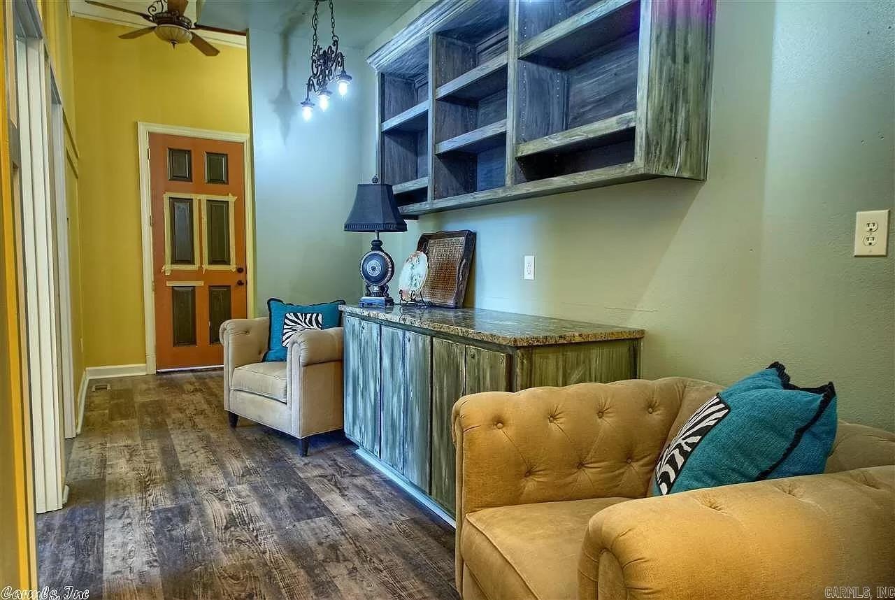 21620 Highway 10  Little Rock, AR