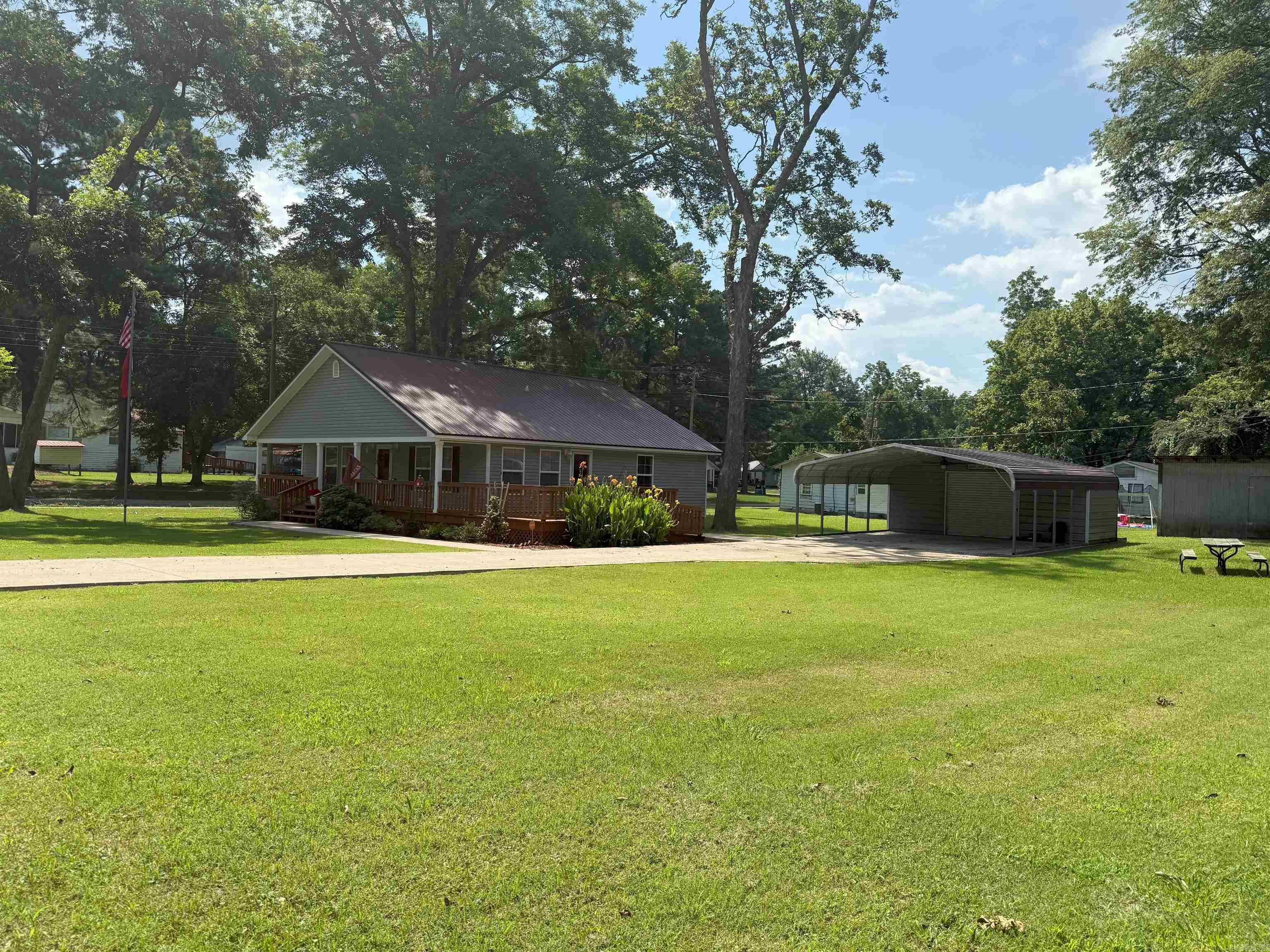 203 W Curran  Des Arc, AR