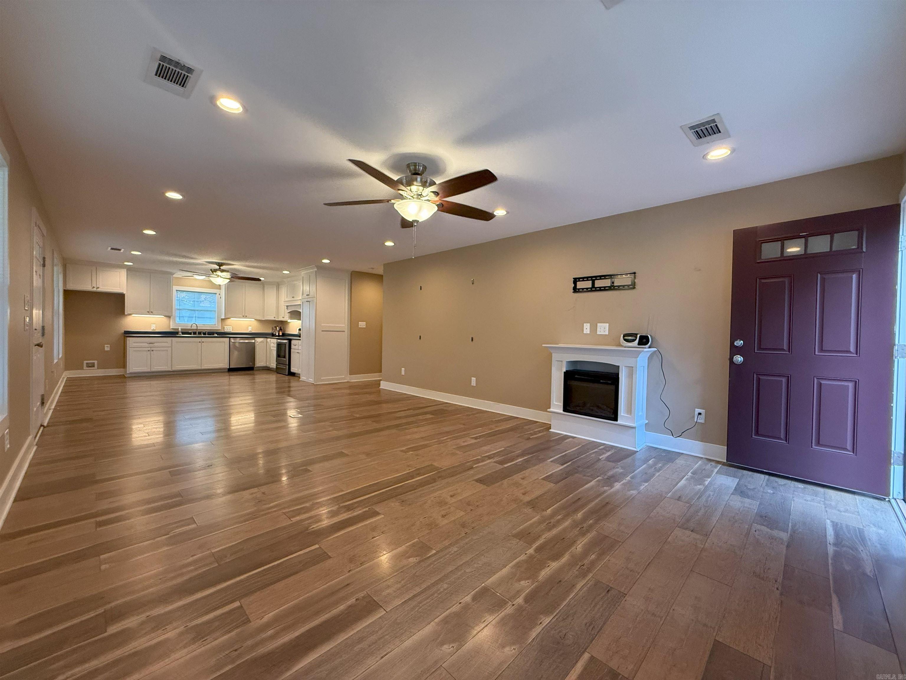 203 W Curran  Des Arc, AR