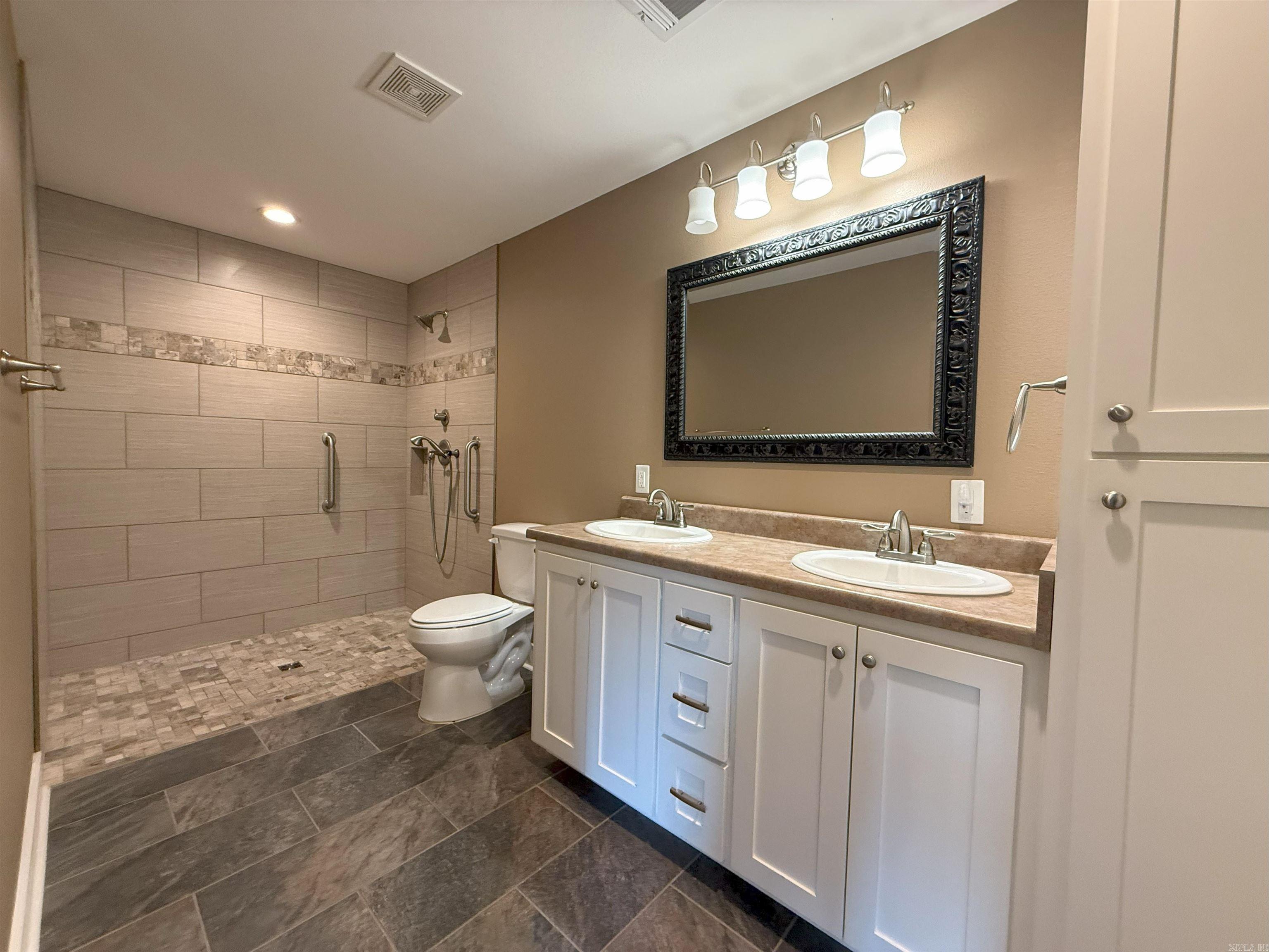 203 W Curran  Des Arc, AR