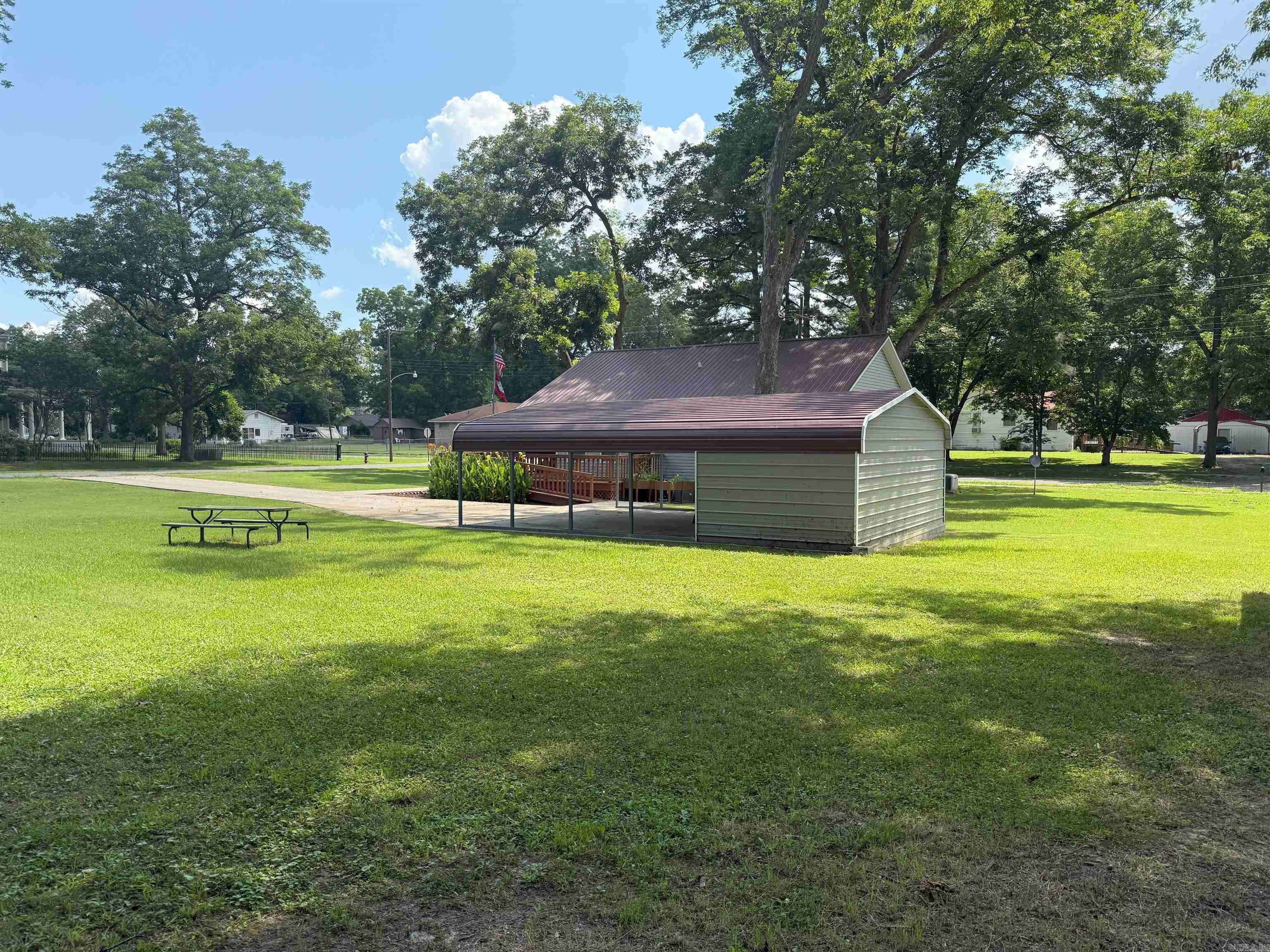 203 W Curran  Des Arc, AR