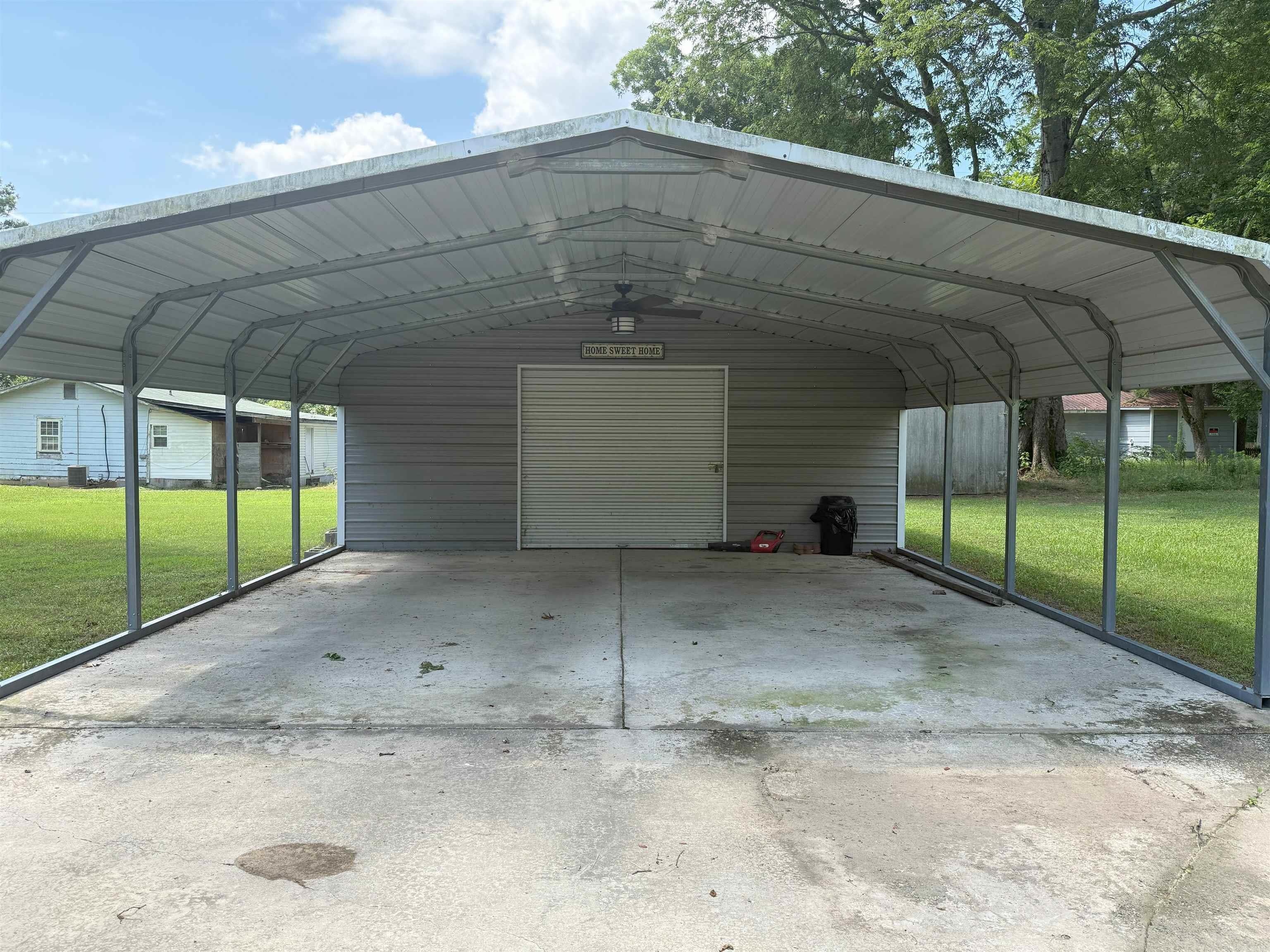 203 W Curran  Des Arc, AR