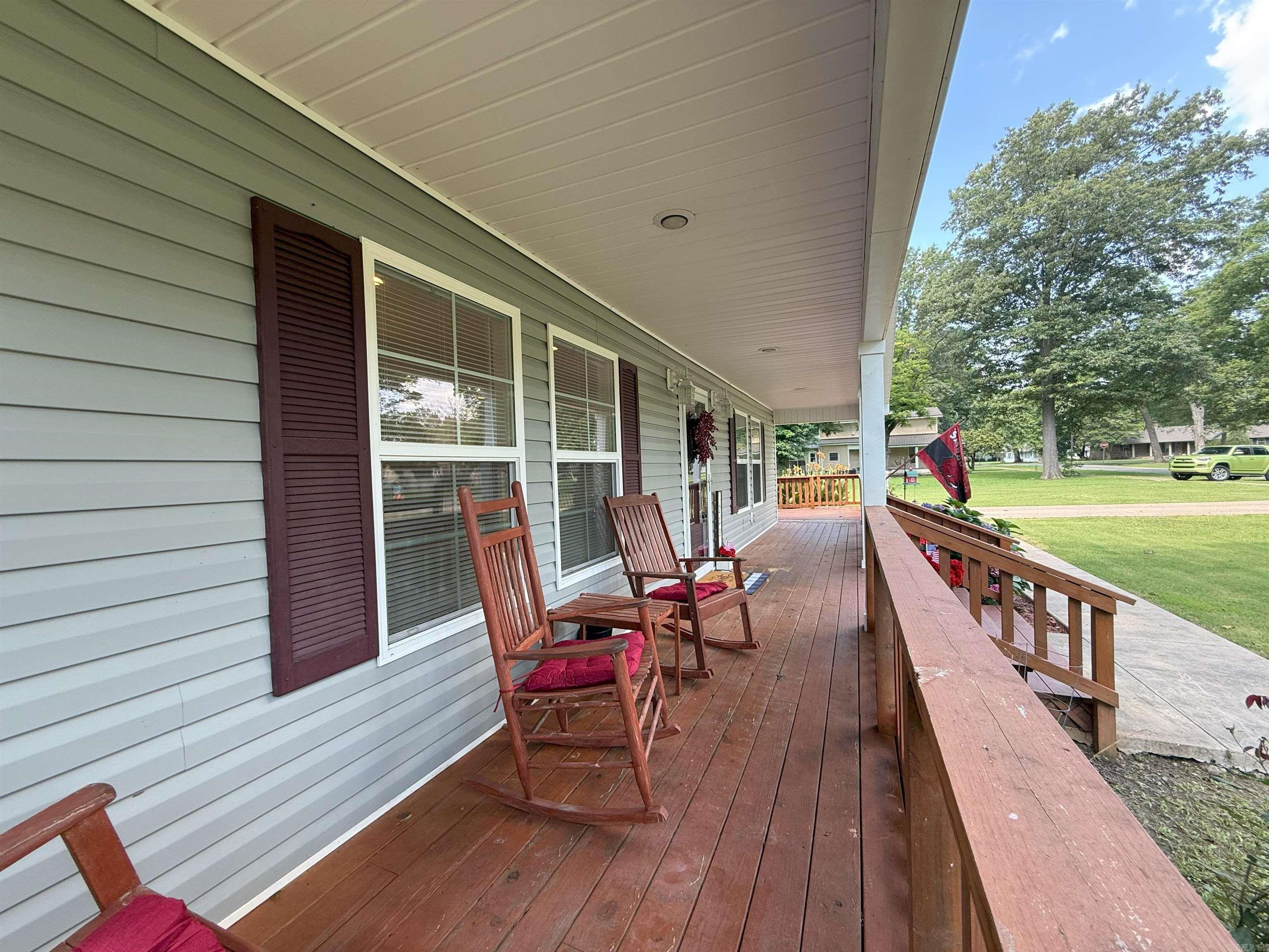 203 W Curran  Des Arc, AR