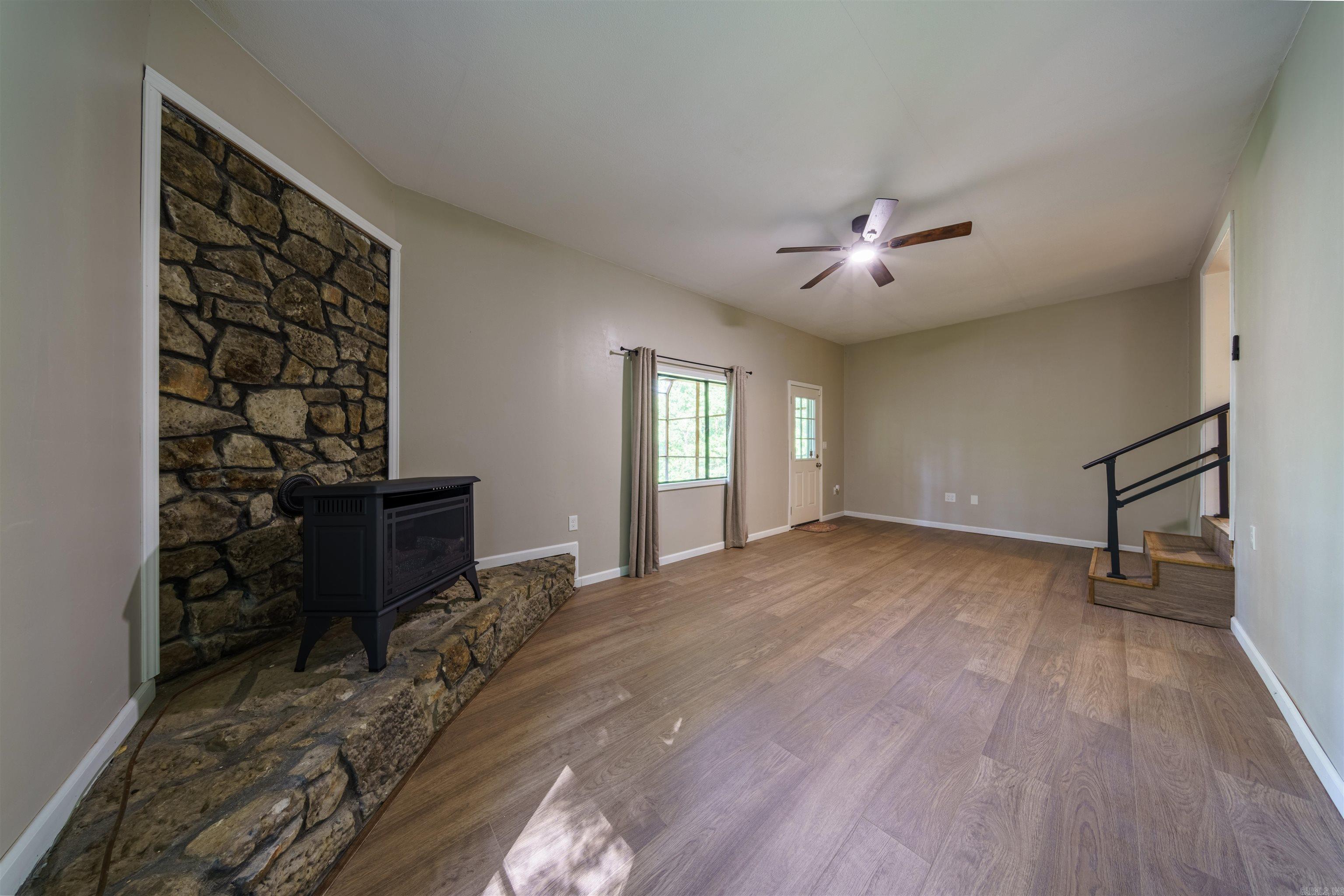 306 N Rainey  Cave City, AR