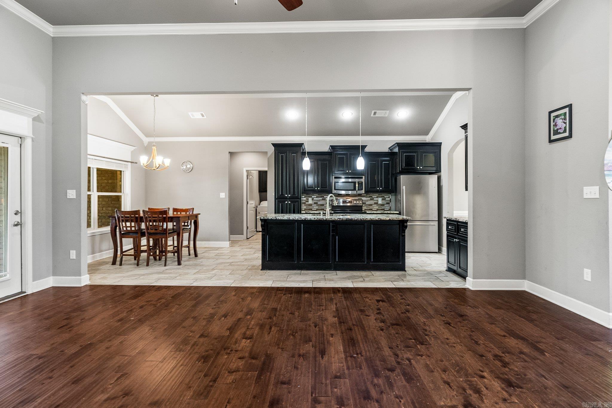 918 Hunter Lee Drive Bryant, AR 72019
