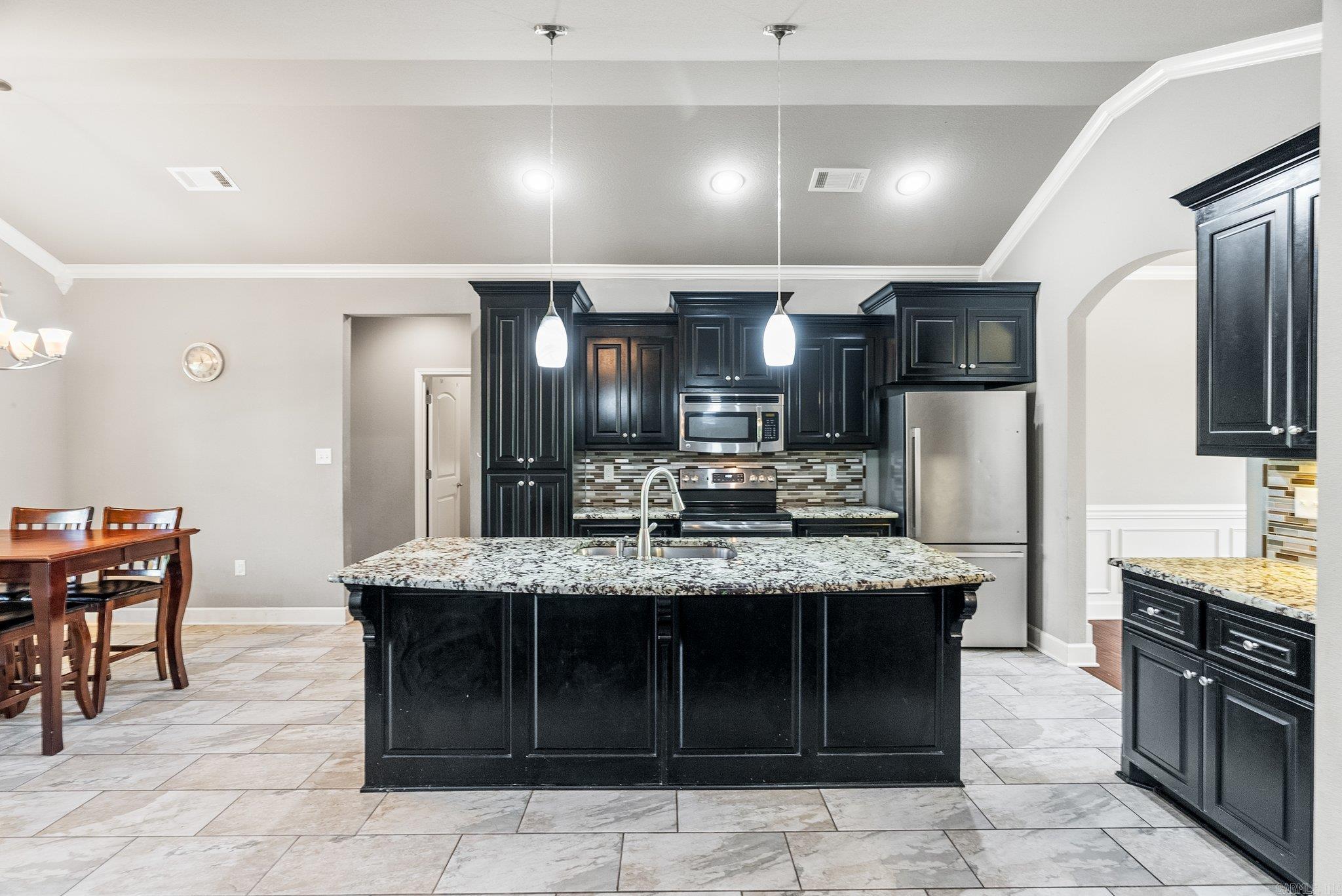 918 Hunter Lee Drive Bryant, AR 72019