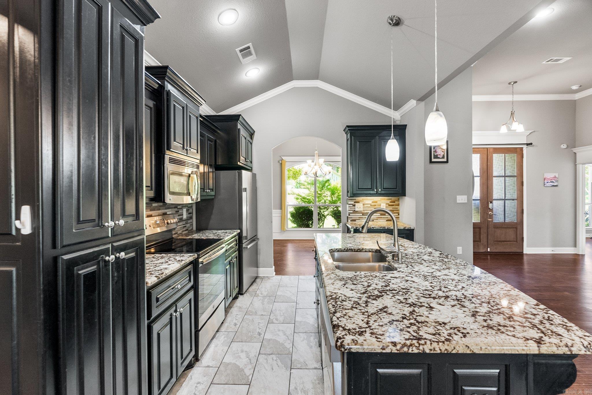 918 Hunter Lee Drive Bryant, AR 72019
