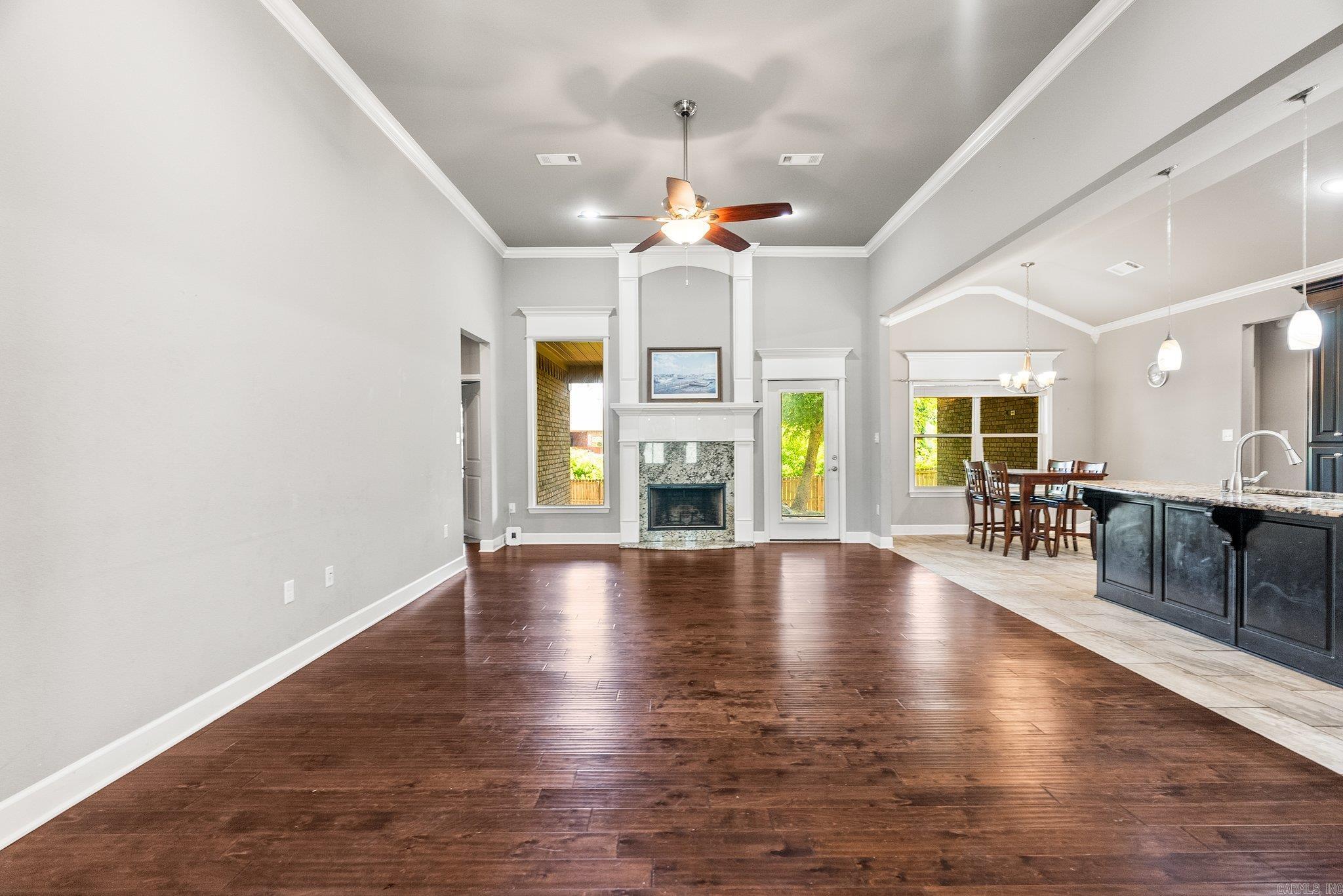 918 Hunter Lee Drive Bryant, AR 72019