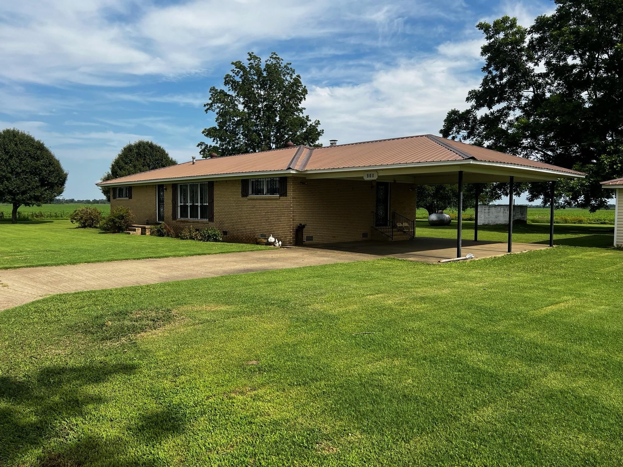 560 E State  Caraway, AR