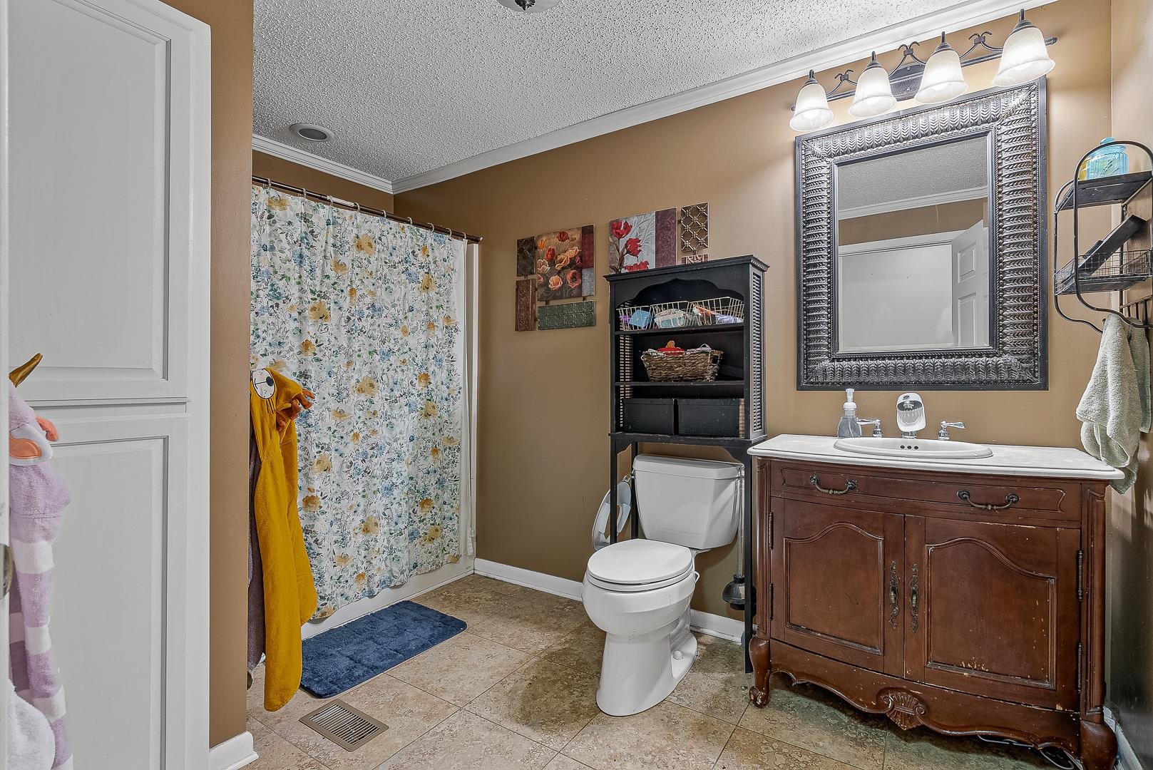 1617 Strawfloor  Jonesboro, AR