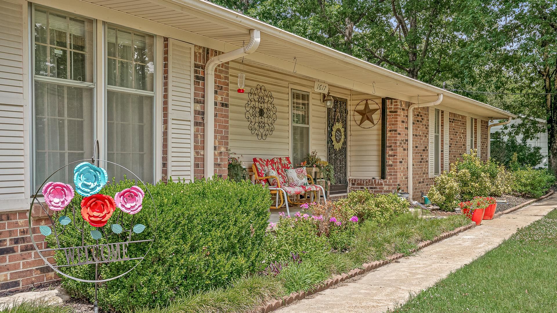 1617 Strawfloor  Jonesboro, AR