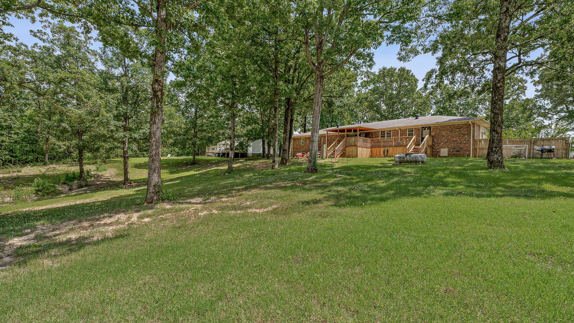 1617 Strawfloor  Jonesboro, AR