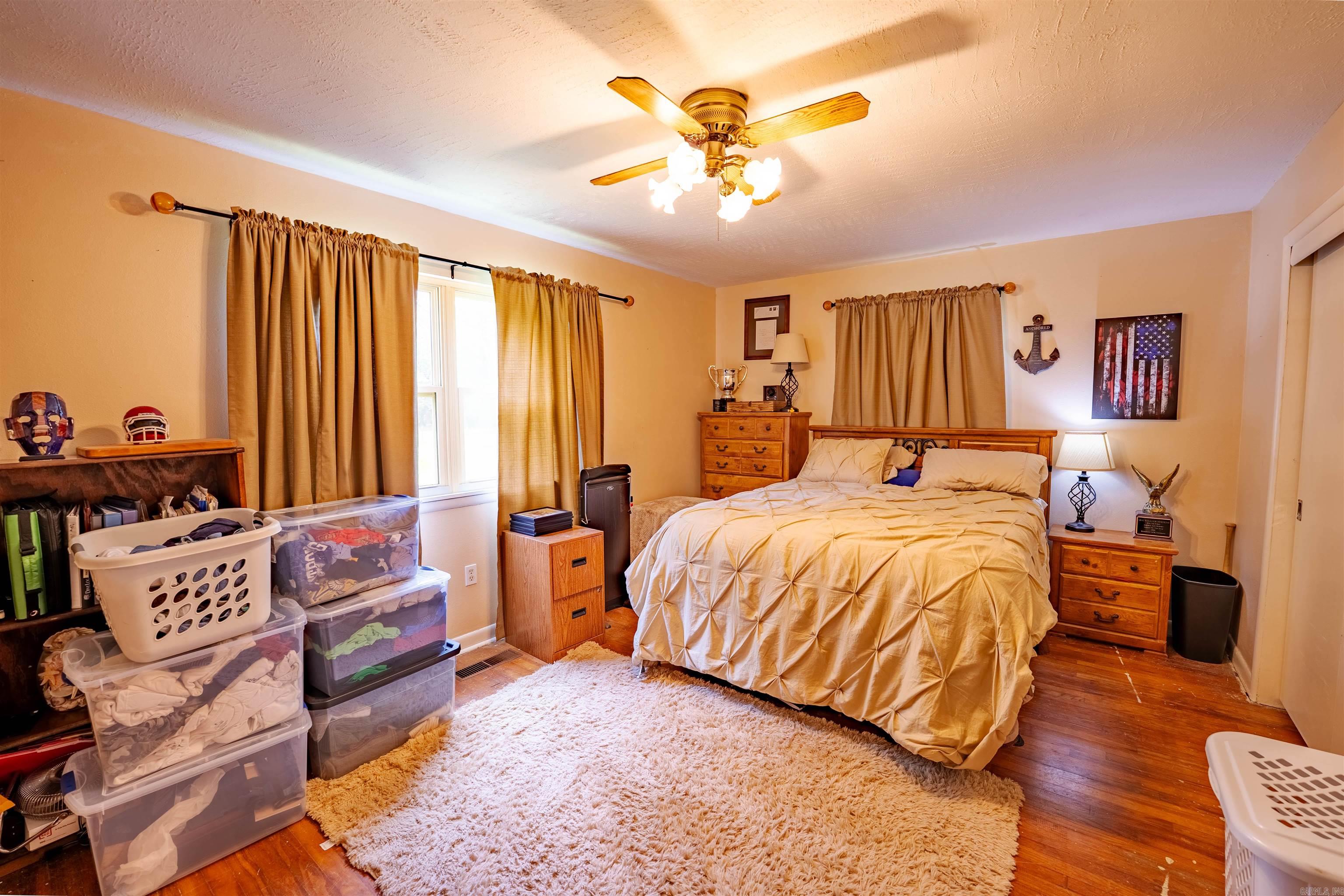 220 W Lawson  Alexander, AR