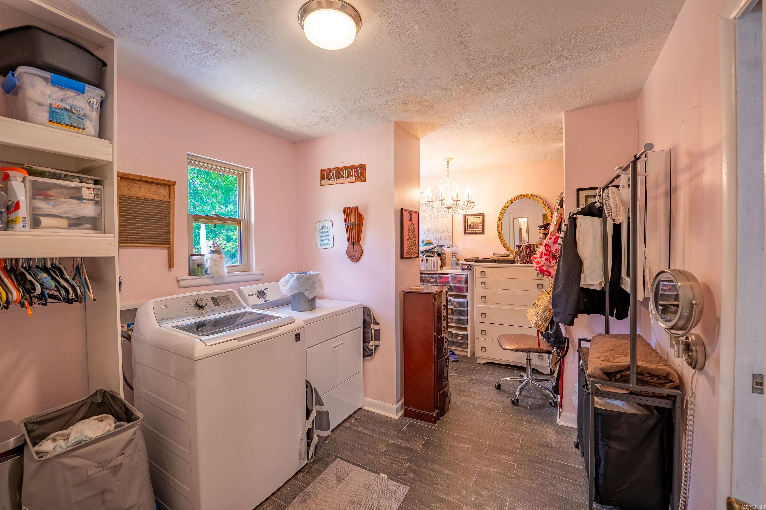 220 W Lawson  Alexander, AR