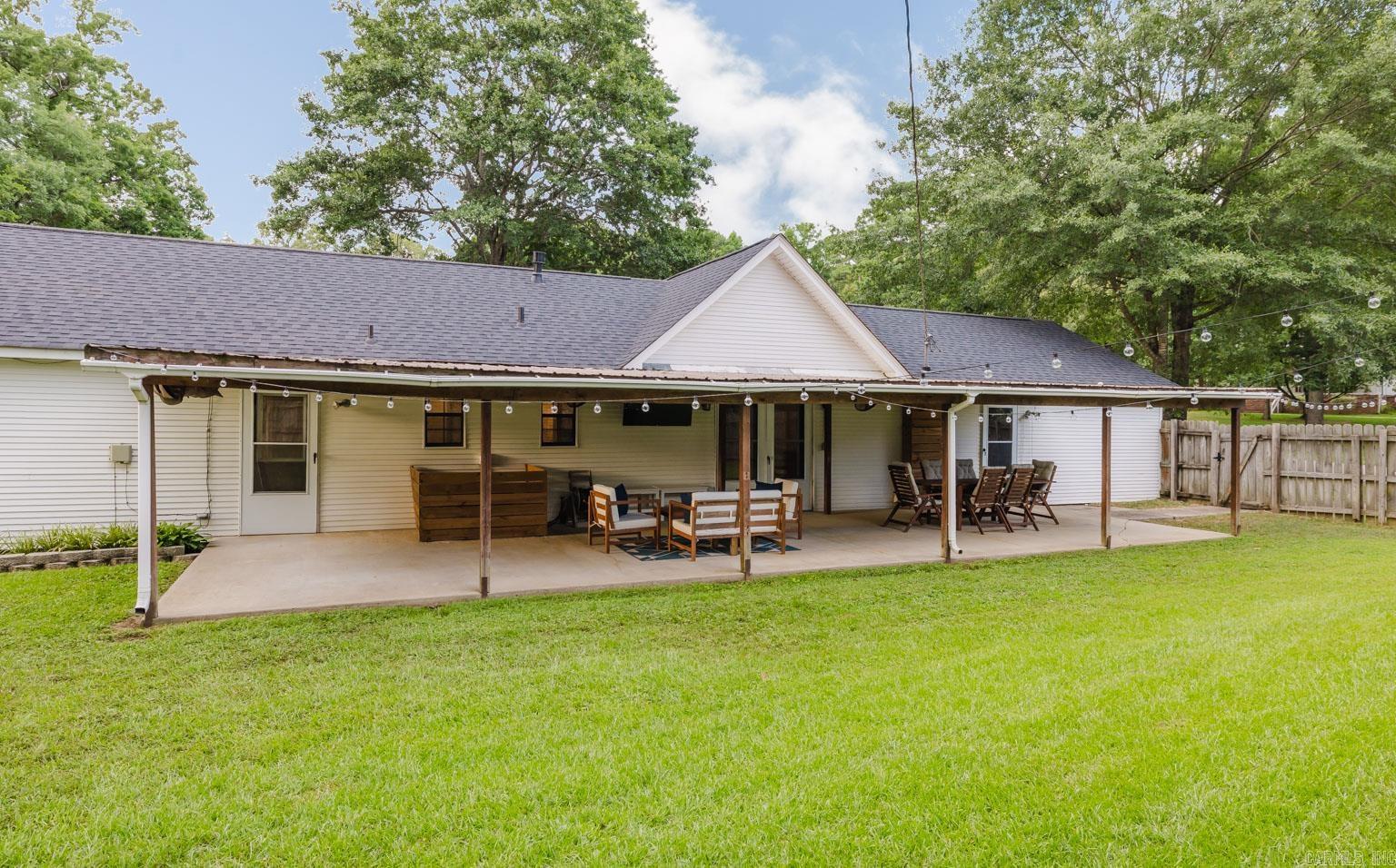 2501 Brookwood  Benton, AR