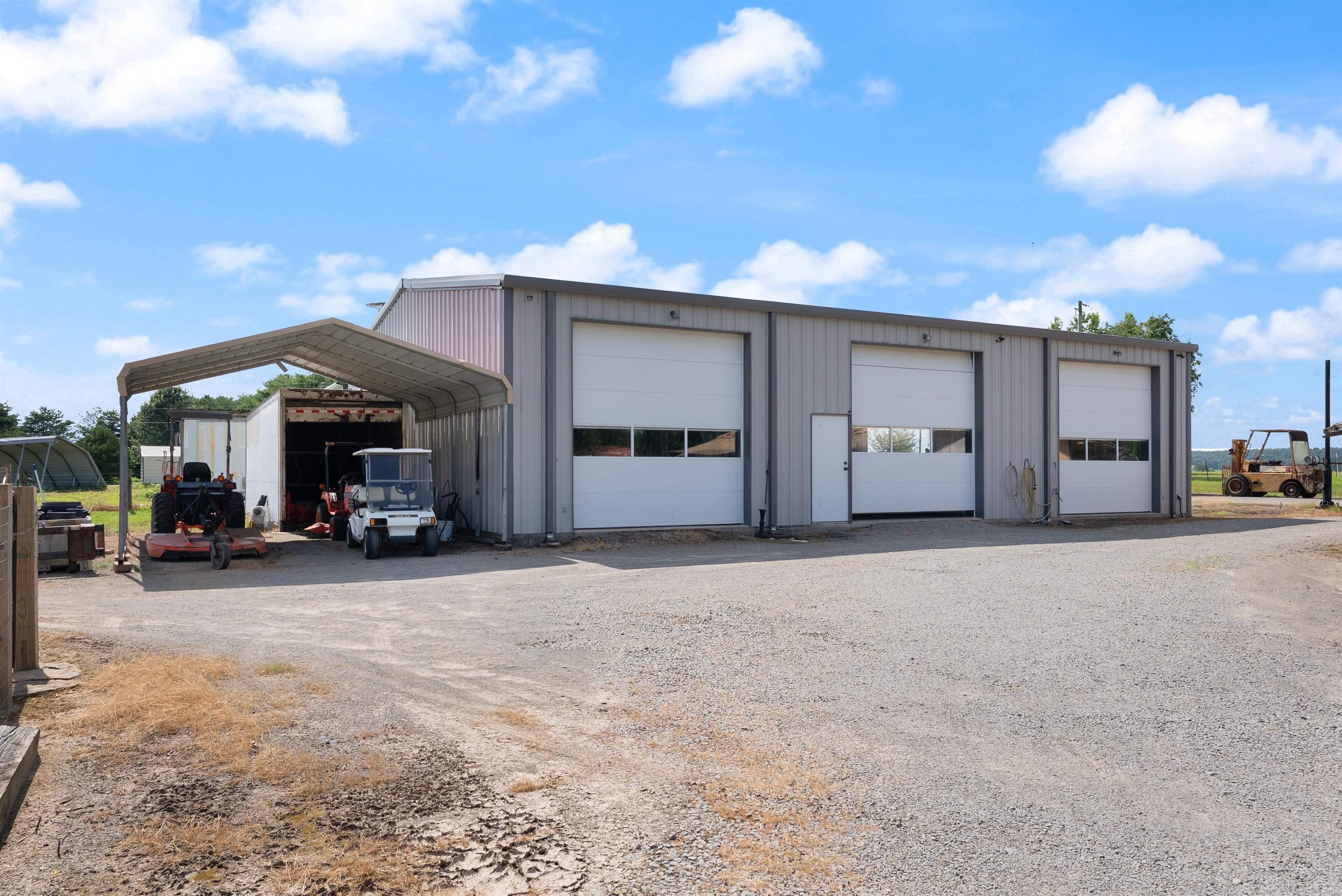 1687 HWY 64 W El Paso, AR 72045