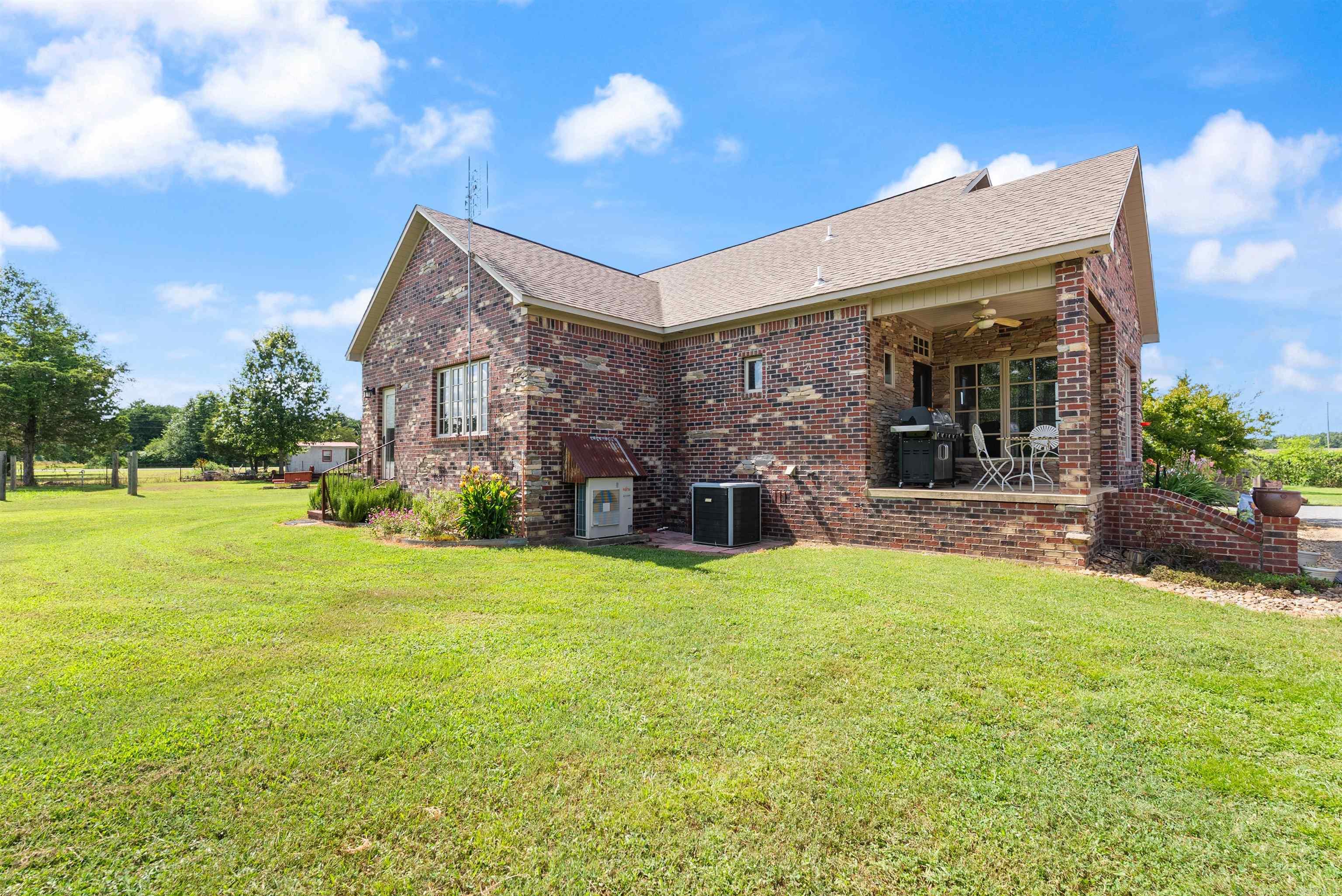1687 HWY 64 W El Paso, AR 72045