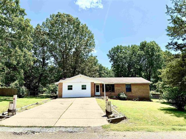 104  Castle Hill  Mountain Home, AR
