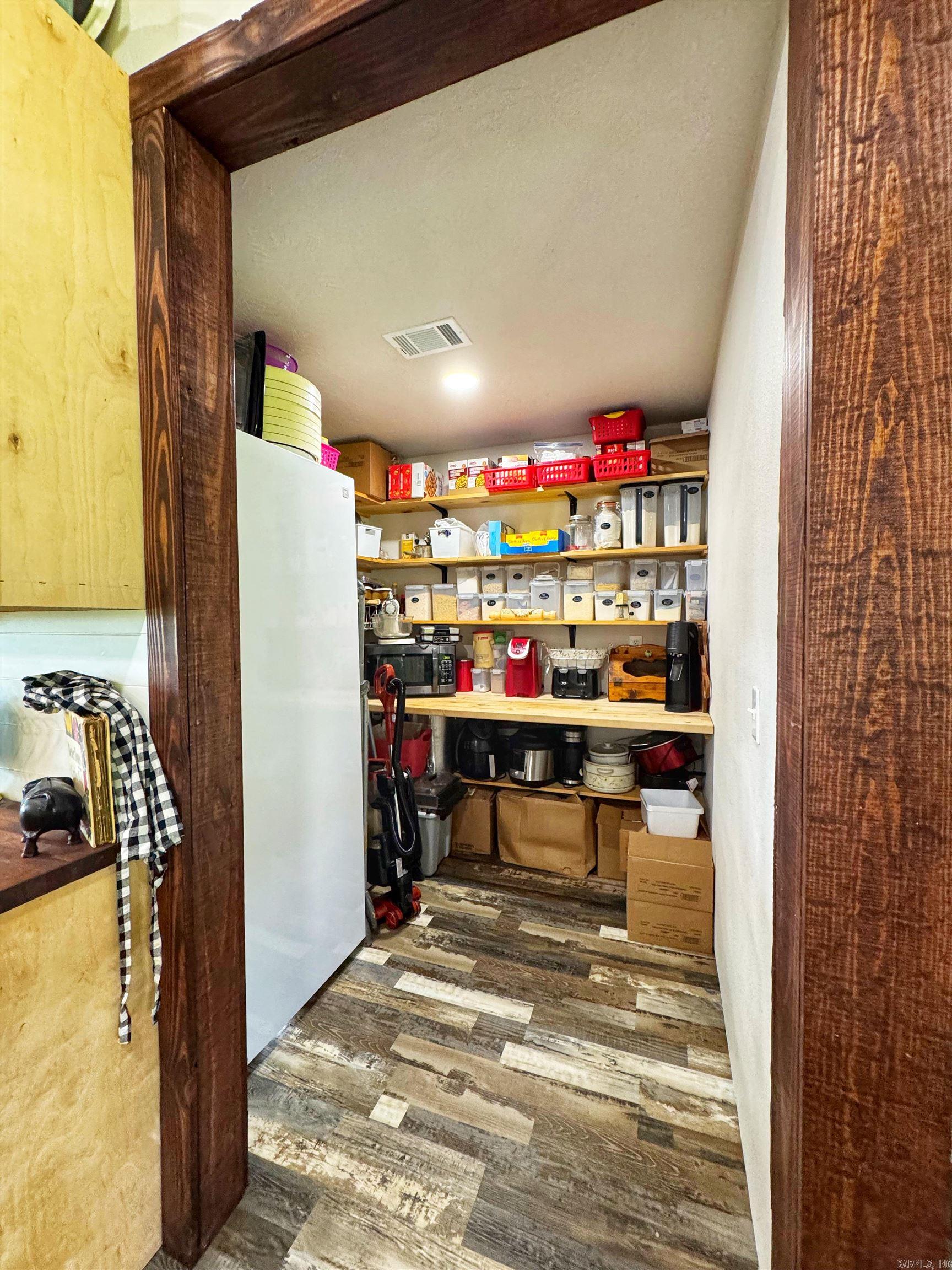 178 Paw Paw Ridge Road Hardy, AR 72542