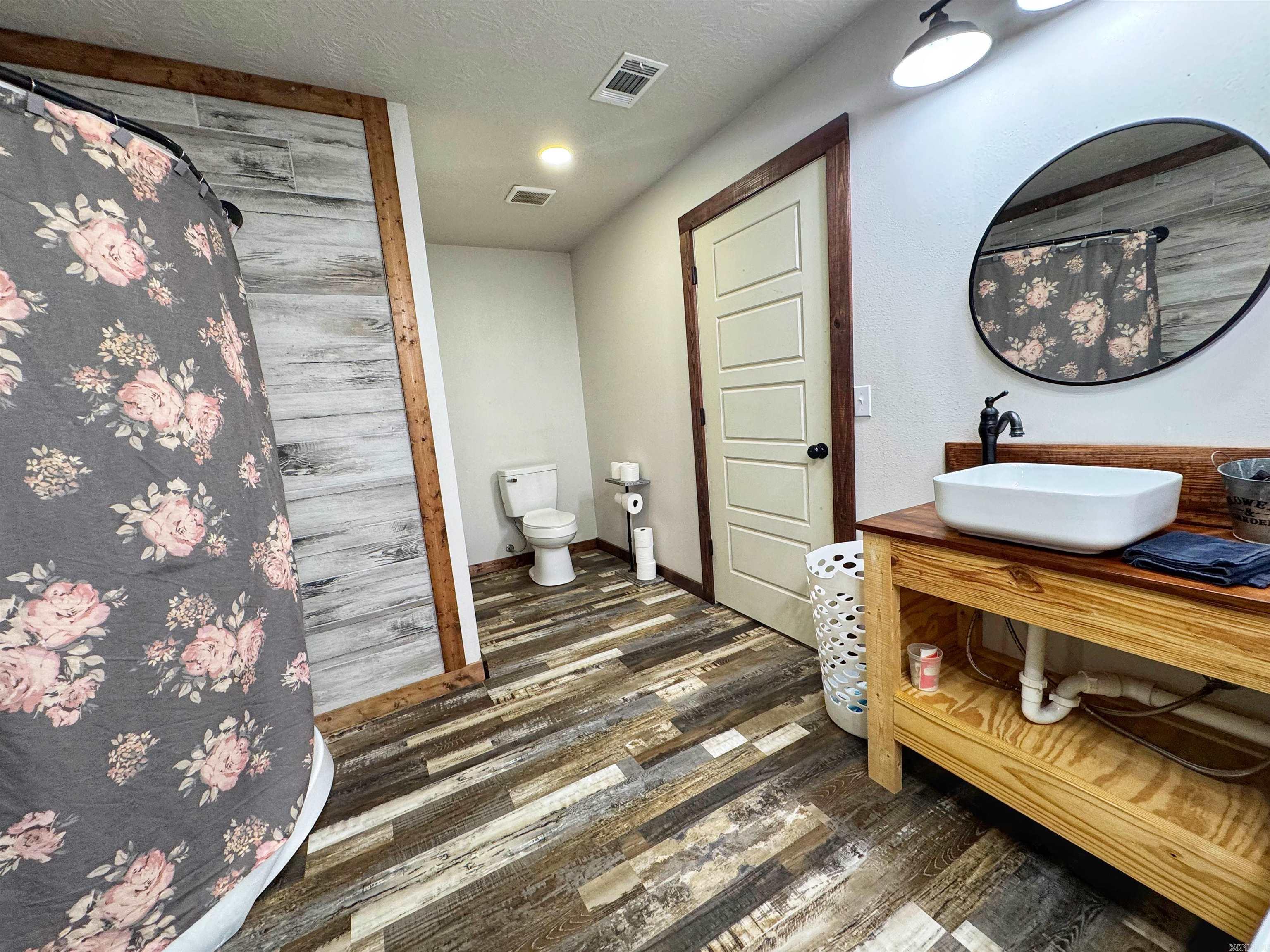 178 Paw Paw Ridge Road Hardy, AR 72542