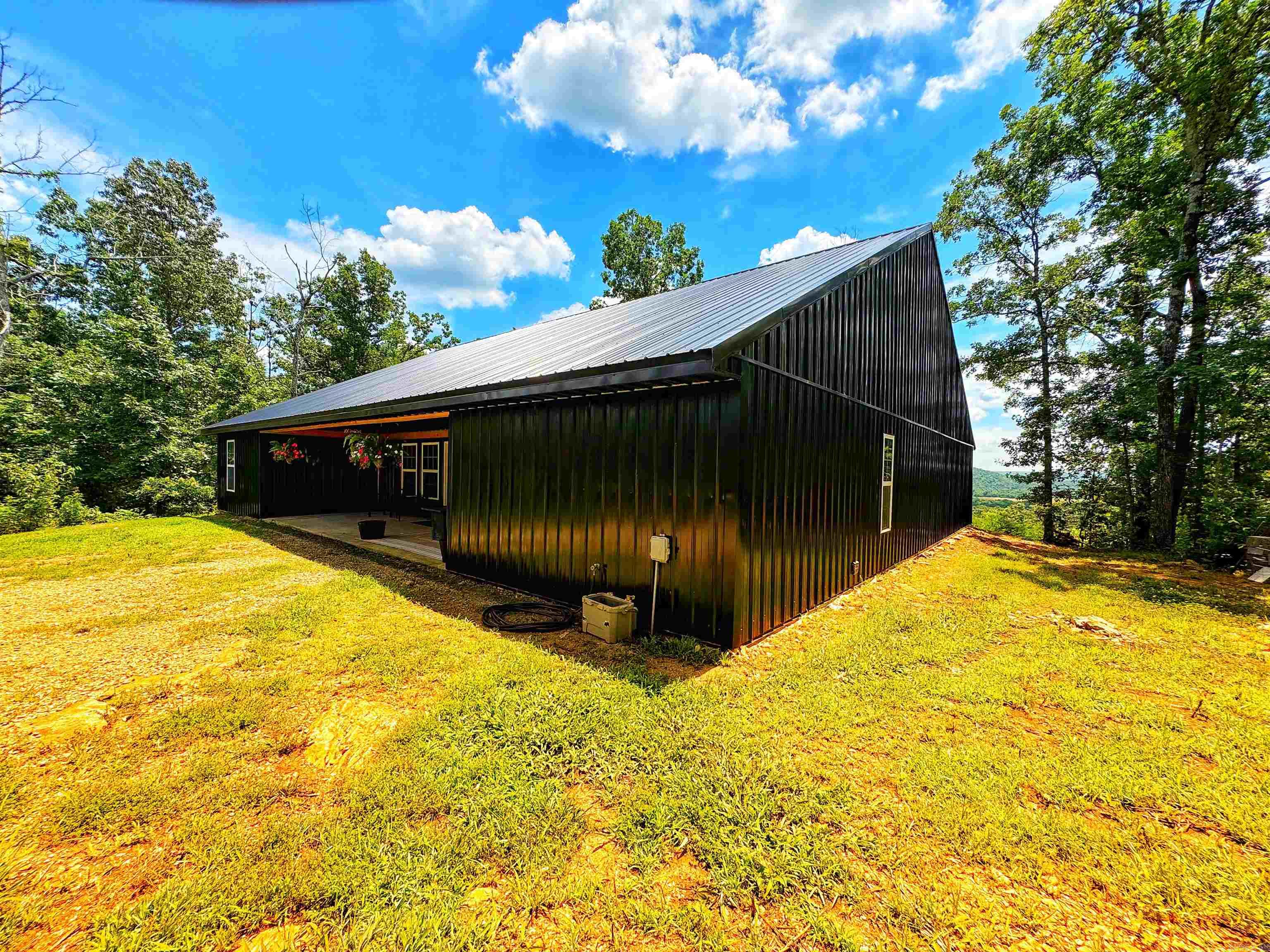 178 Paw Paw Ridge Road Hardy, AR 72542