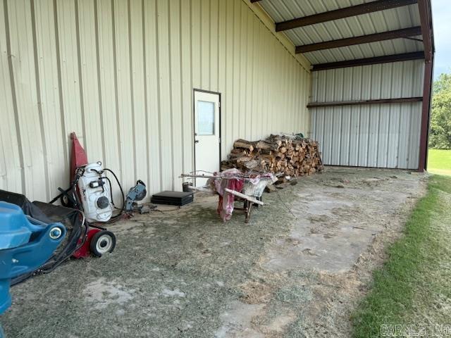 9041 N Hwy 86 Hazen, AR 72064