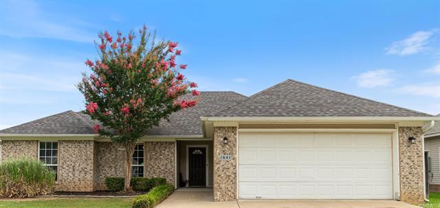 1641  White Oak Circle  Benton, AR