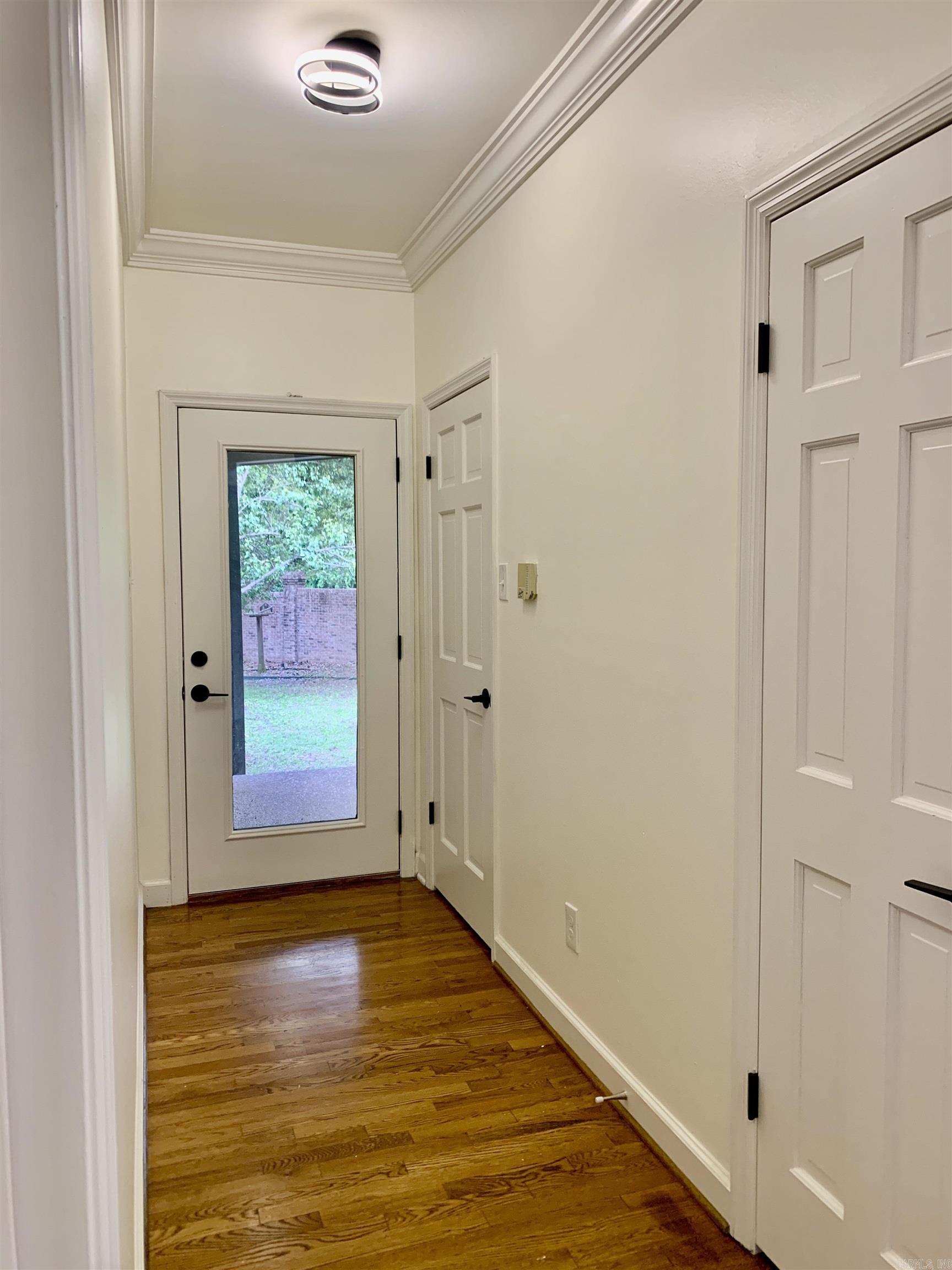 63 Valley Estate Court Little Rock, AR 72212