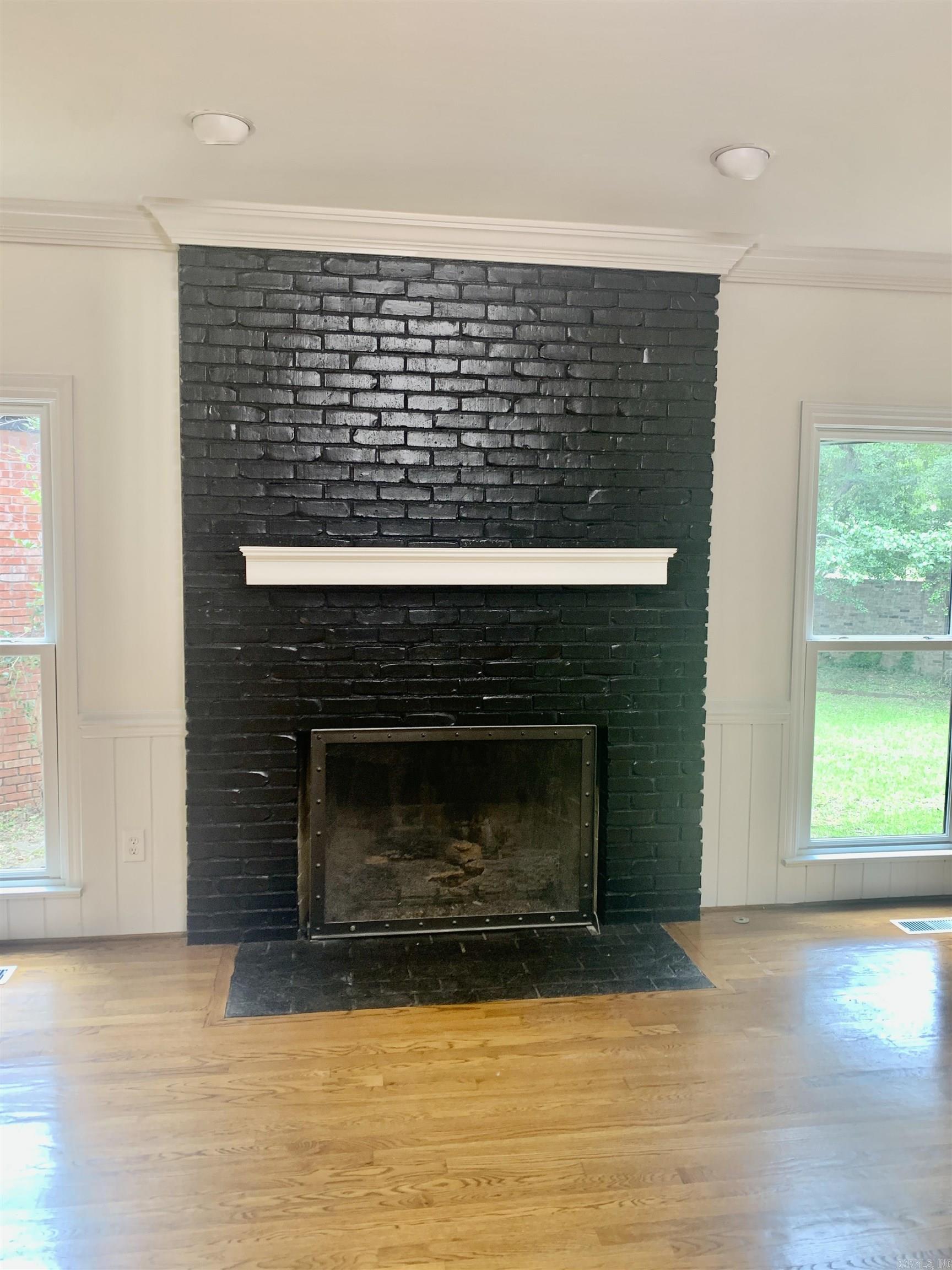63 Valley Estate Court Little Rock, AR 72212