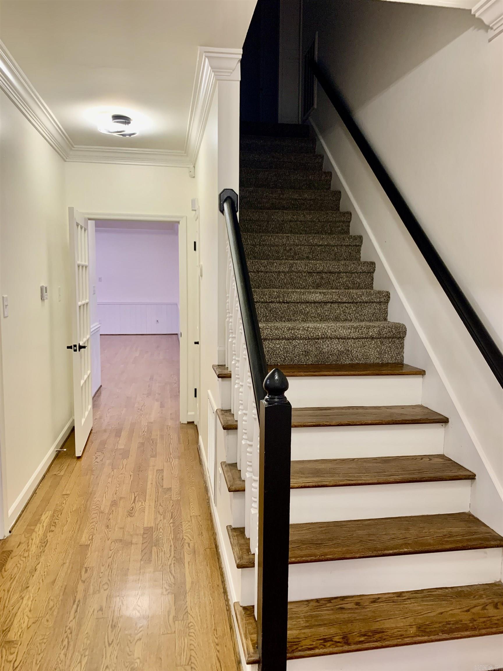63 Valley Estate Court Little Rock, AR 72212