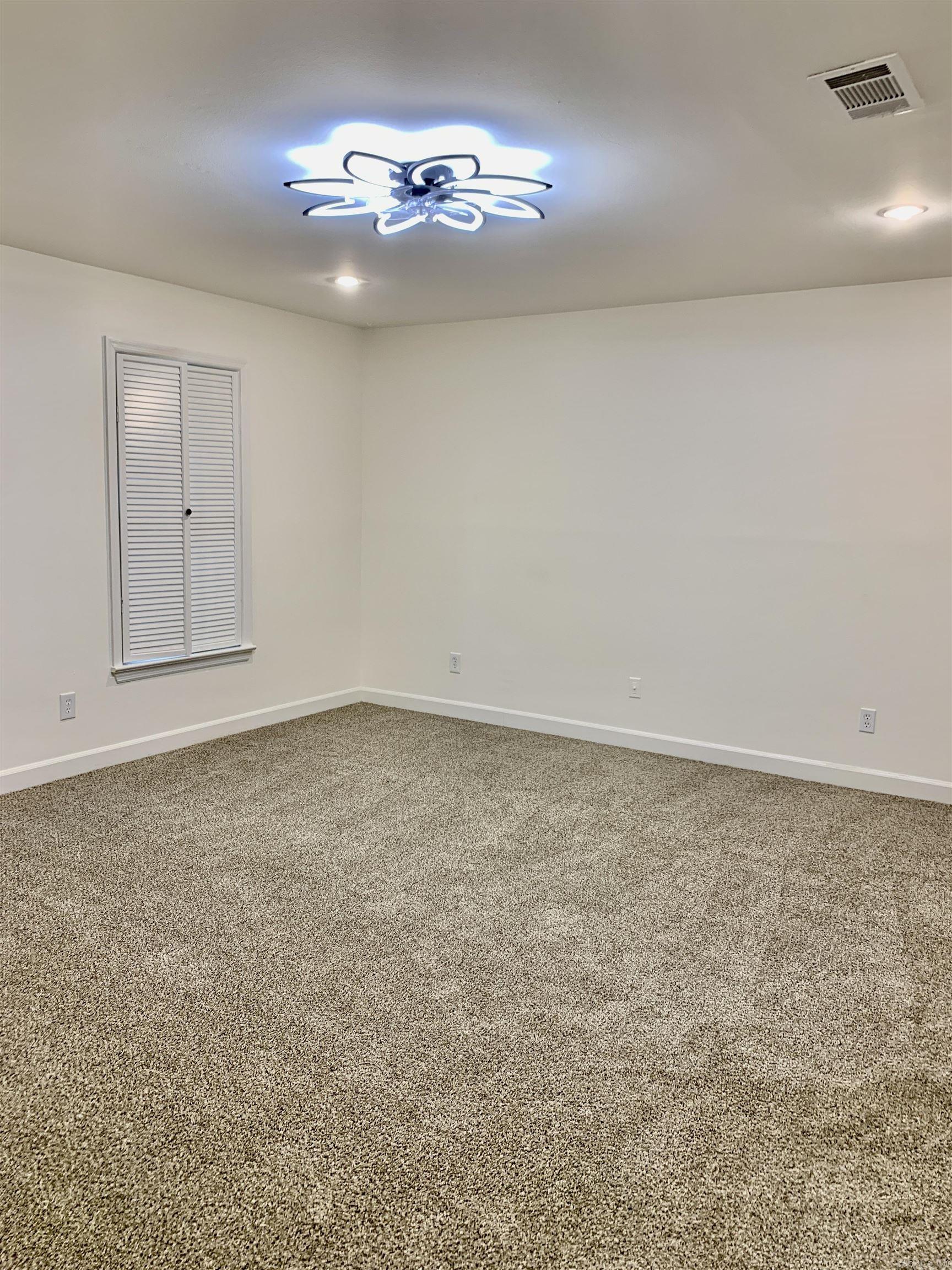 63 Valley Estate Court Little Rock, AR 72212