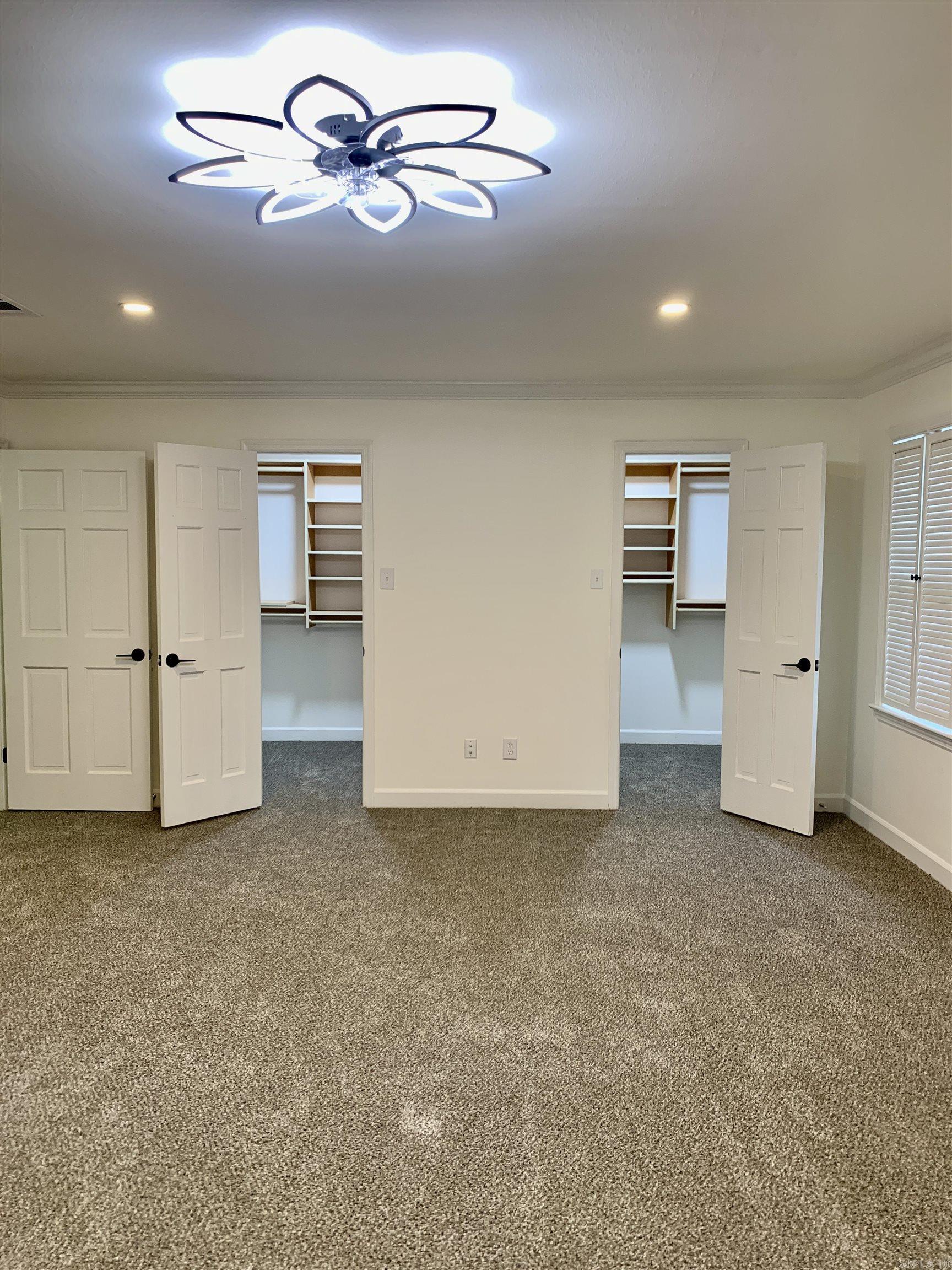 63 Valley Estate Court Little Rock, AR 72212