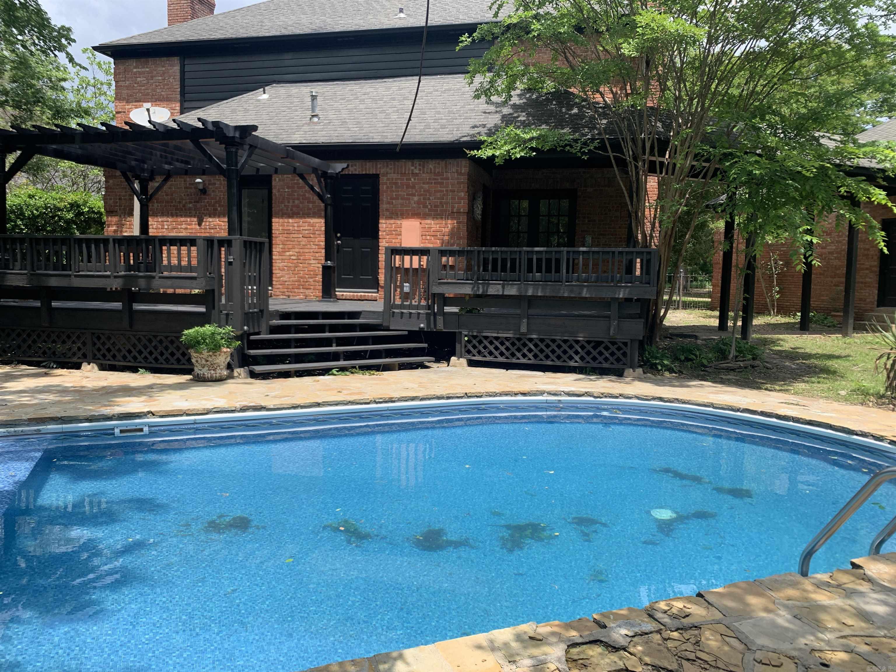 63 Valley Estate Court Little Rock, AR 72212