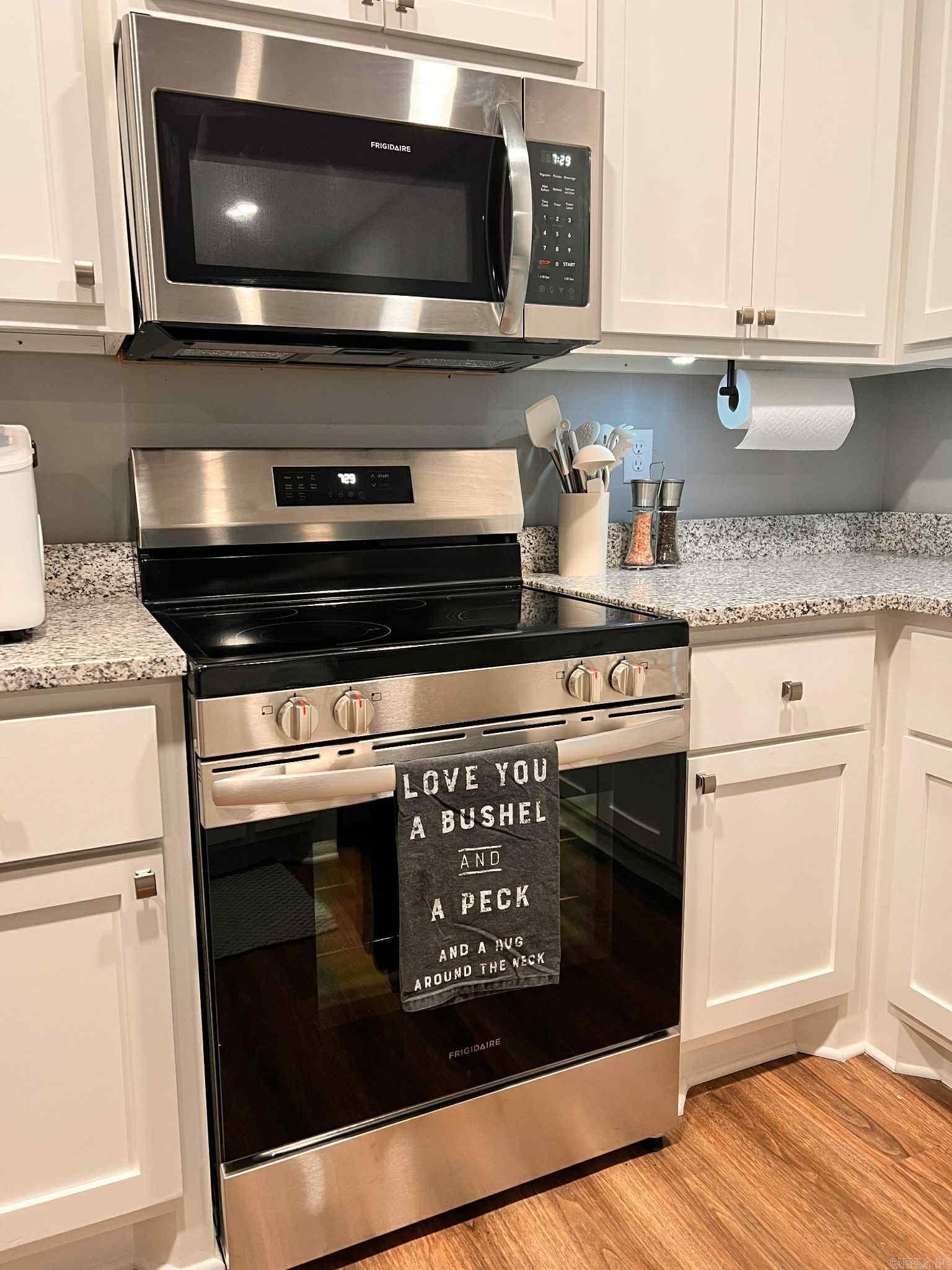 508 and 510 N Oak St  Searcy, AR