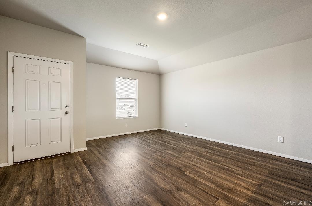 3705 S 1st  Rogers, AR