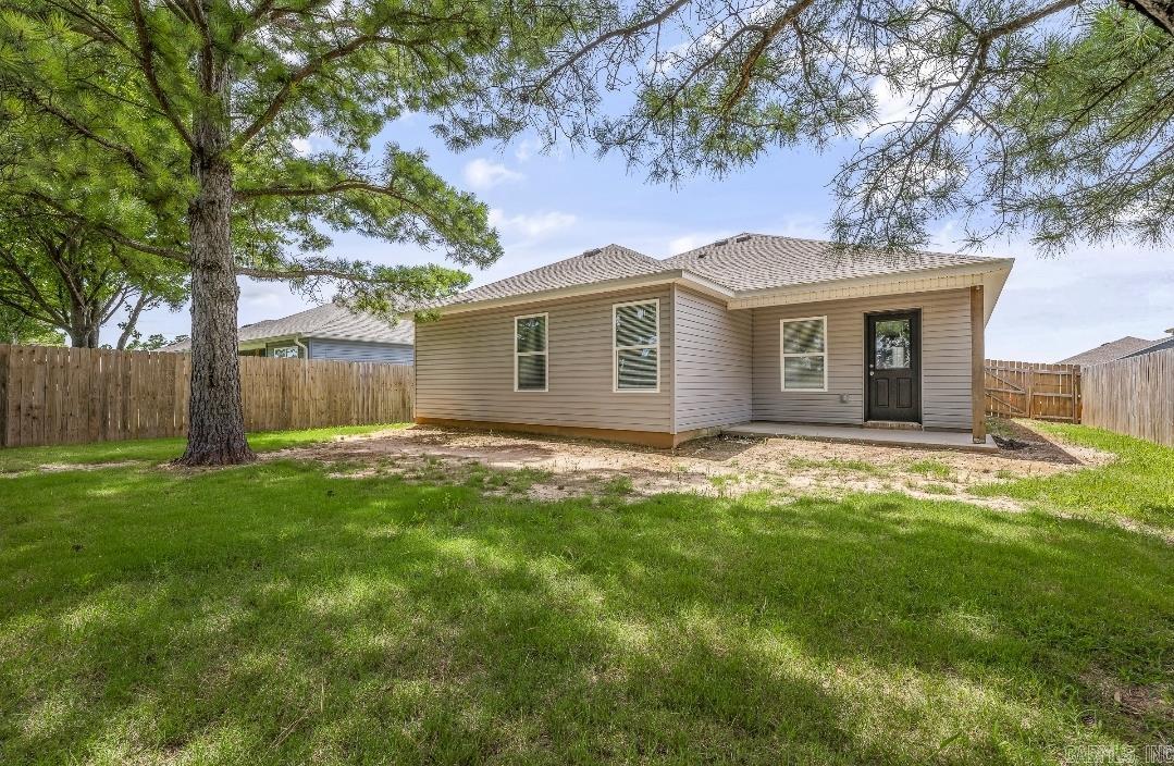 3705 S 1st  Rogers, AR