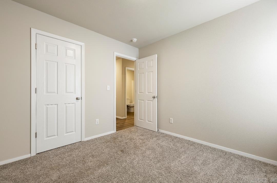 3705 S 1st  Rogers, AR