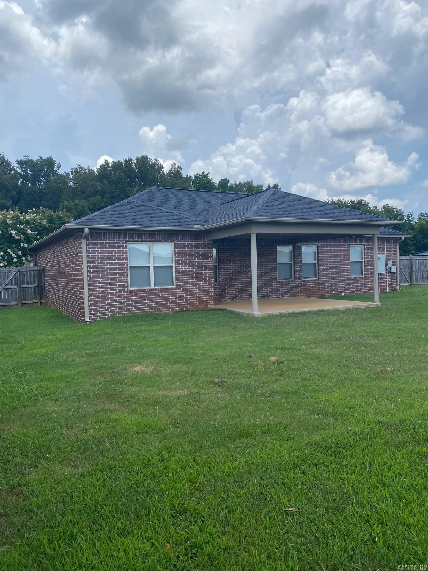 13 Birchwood Dr  Ward, AR