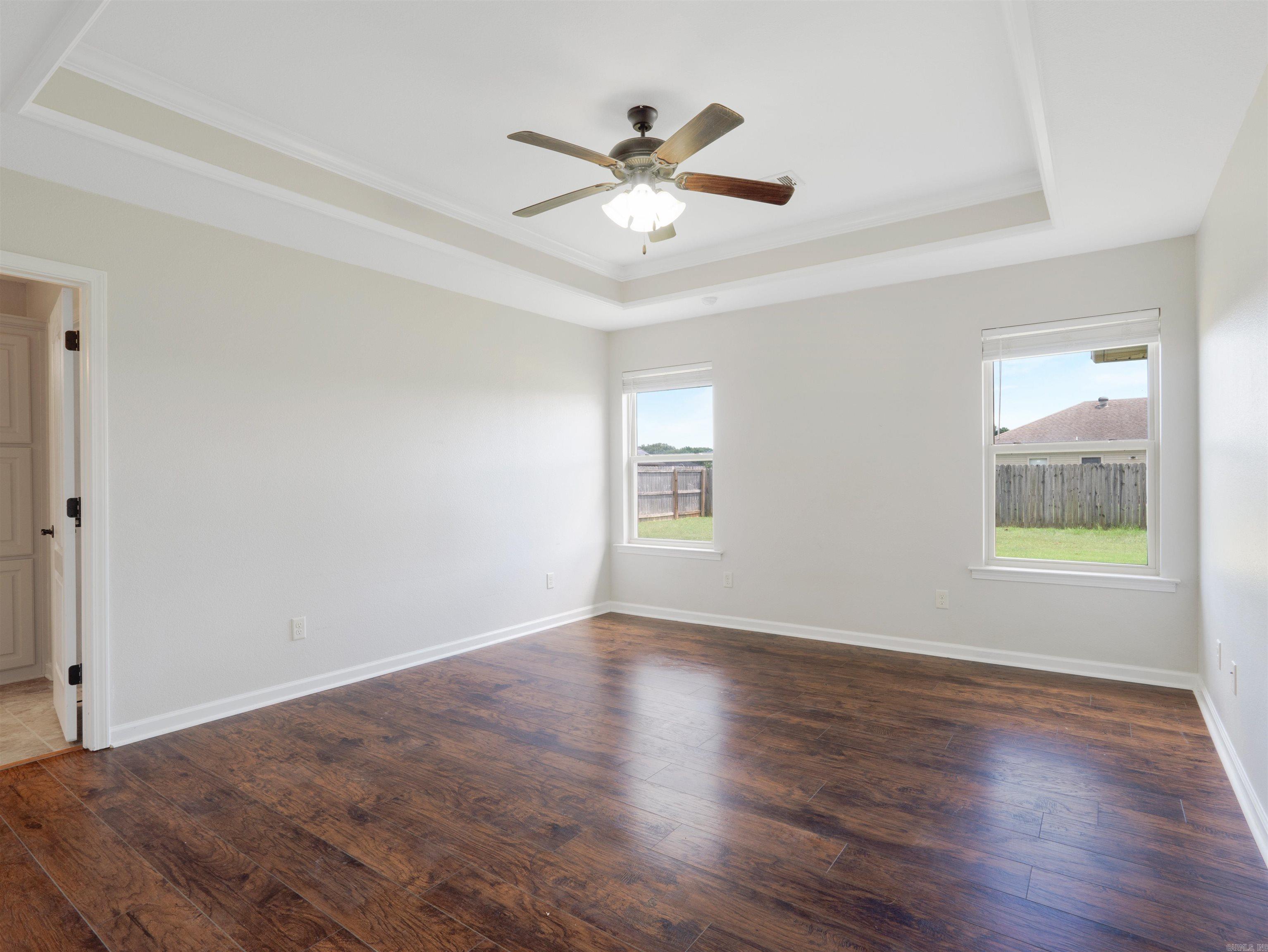 13 Birchwood Dr Ward, AR 72176