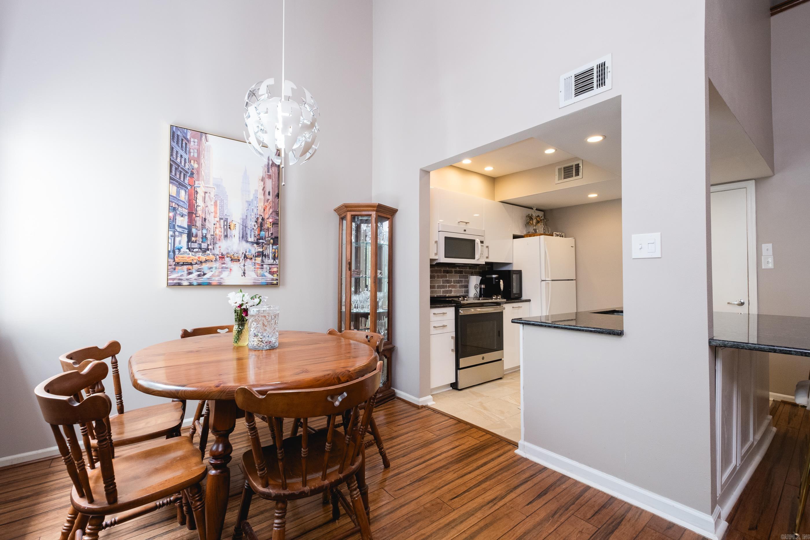 301 Kings Row Drive, 314 Little Rock, AR 72207