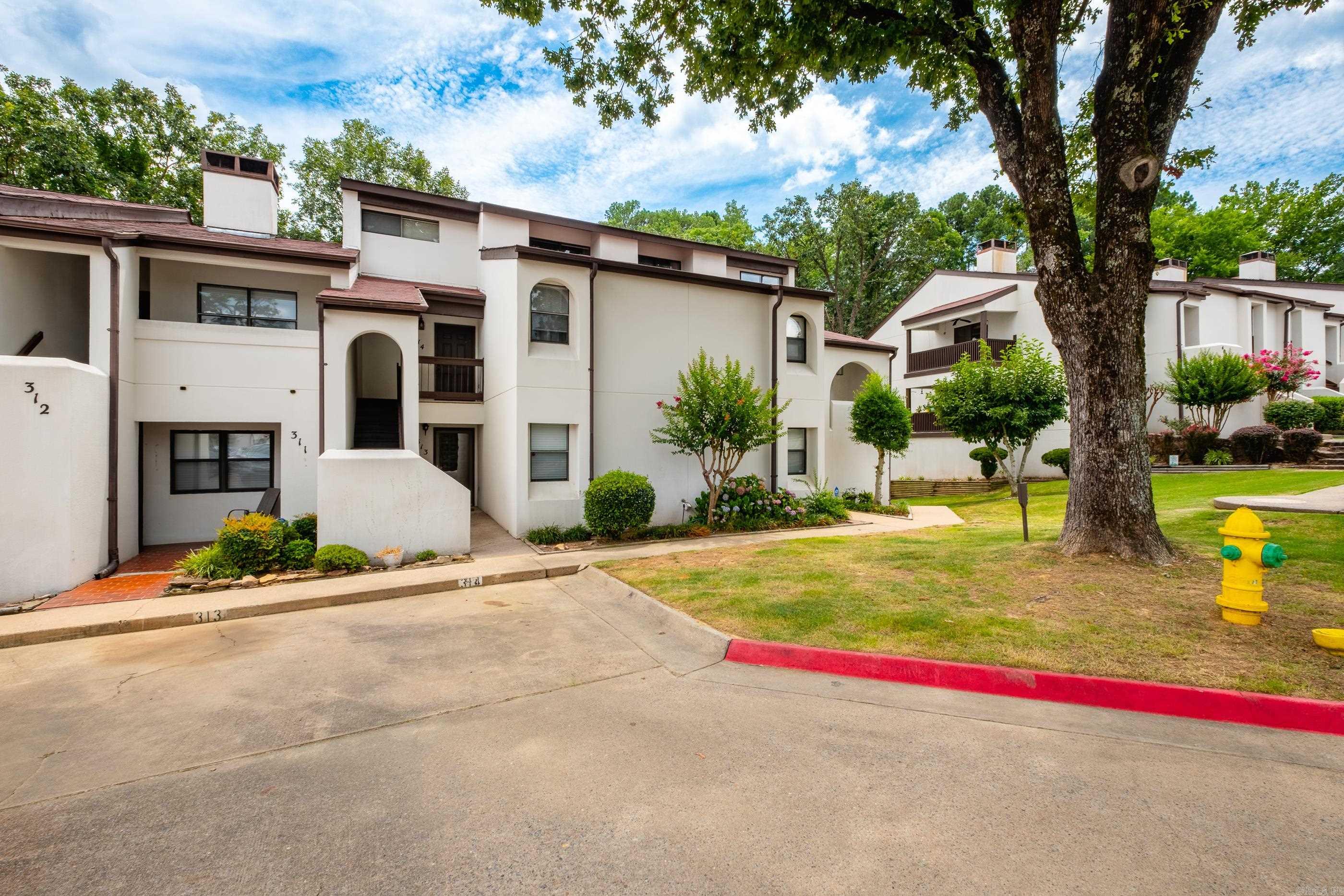 301 Kings Row Drive, 314 Little Rock, AR 72207