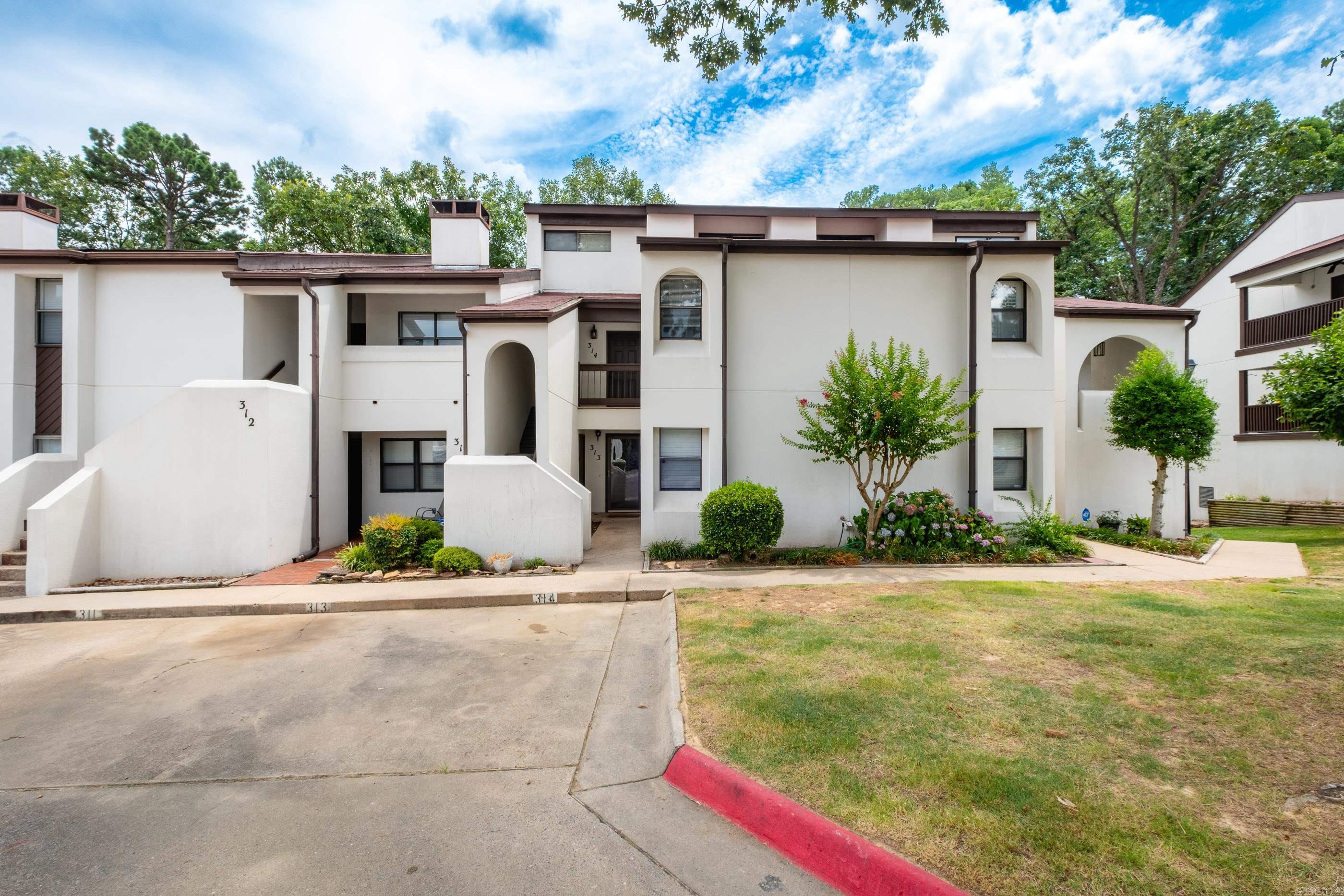 301 Kings Row Drive, 314 Little Rock, AR 72207