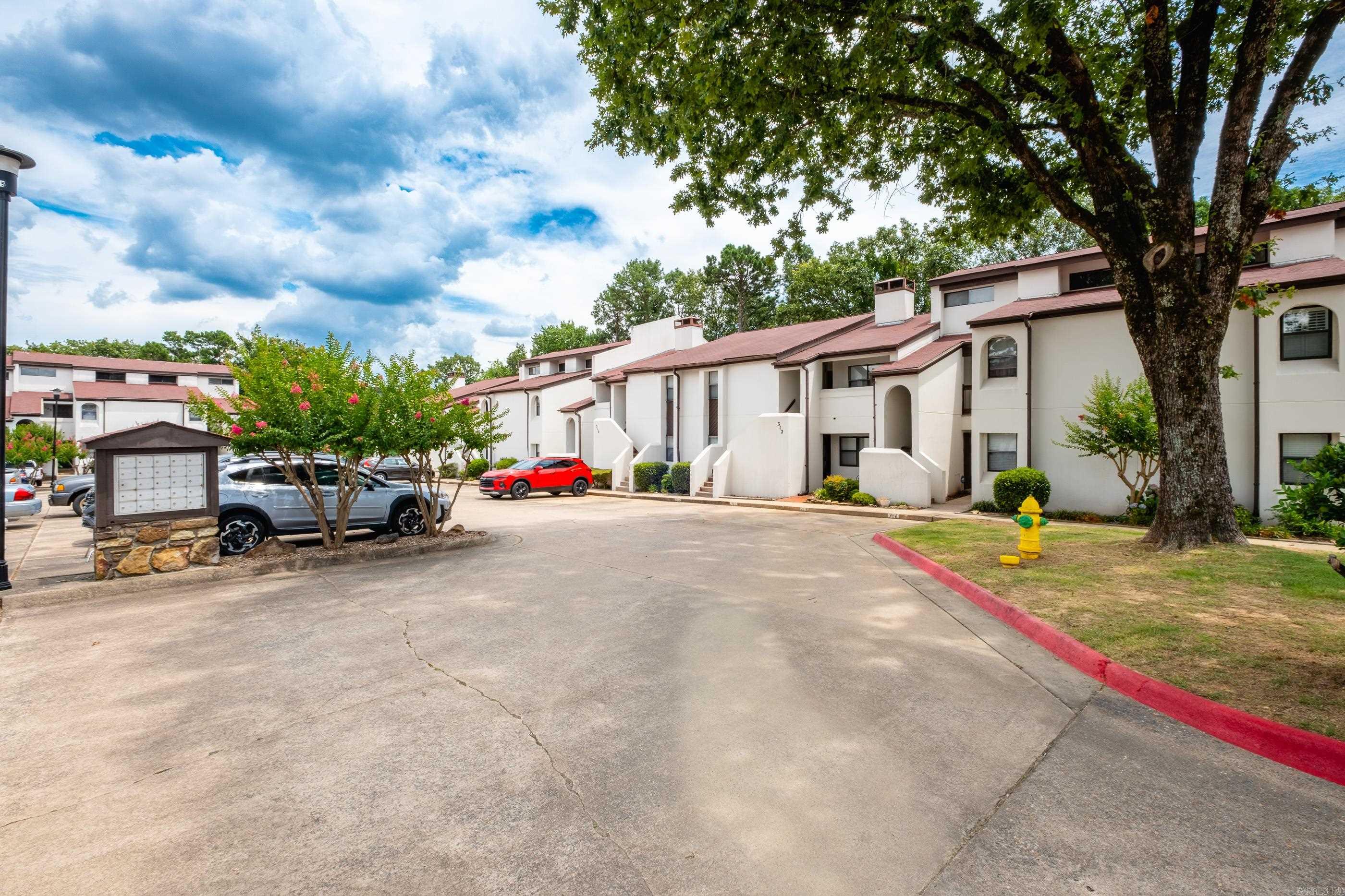 301 Kings Row Drive, 314 Little Rock, AR 72207