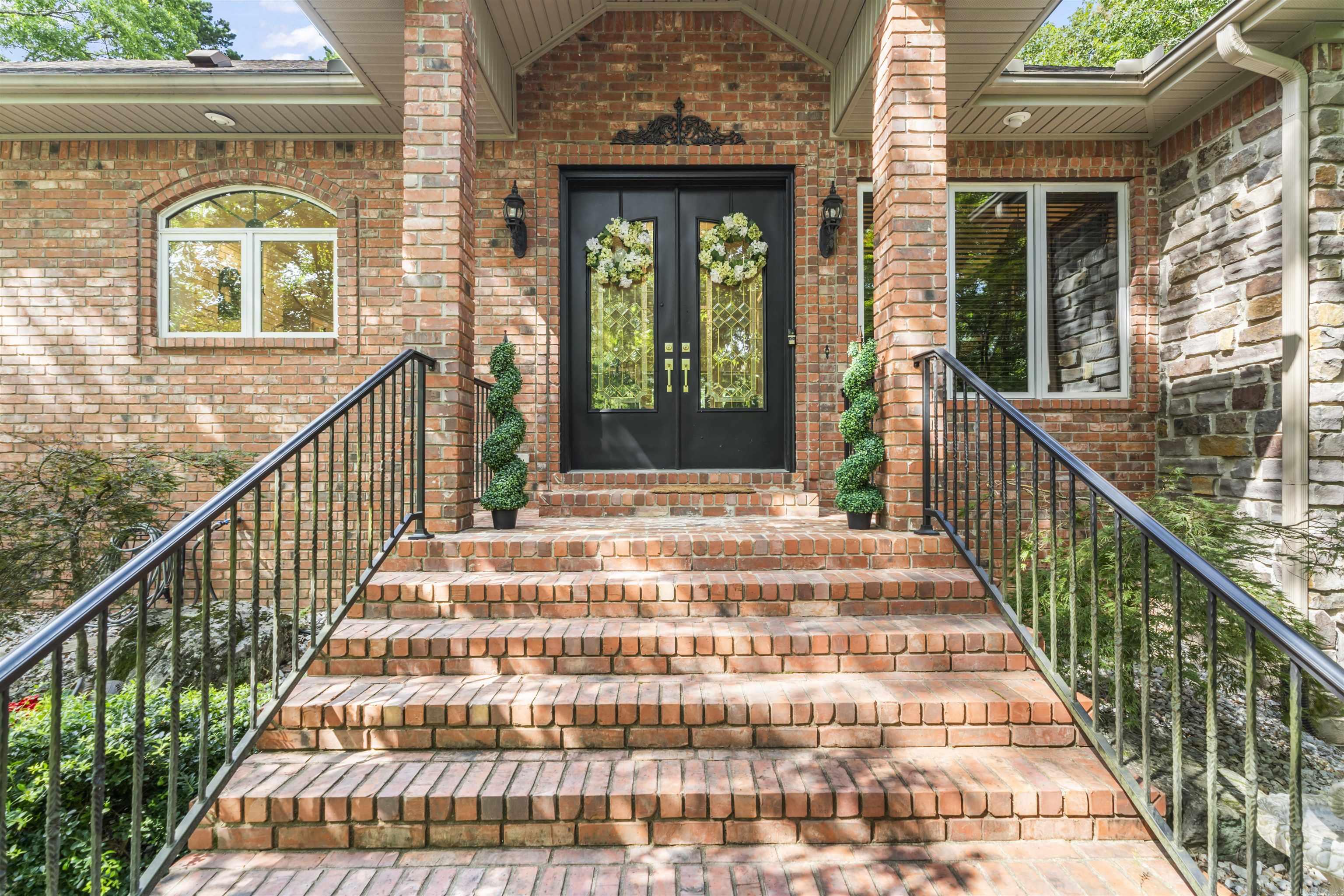8 Darro Way Hot Springs Village, AR 71909-7764