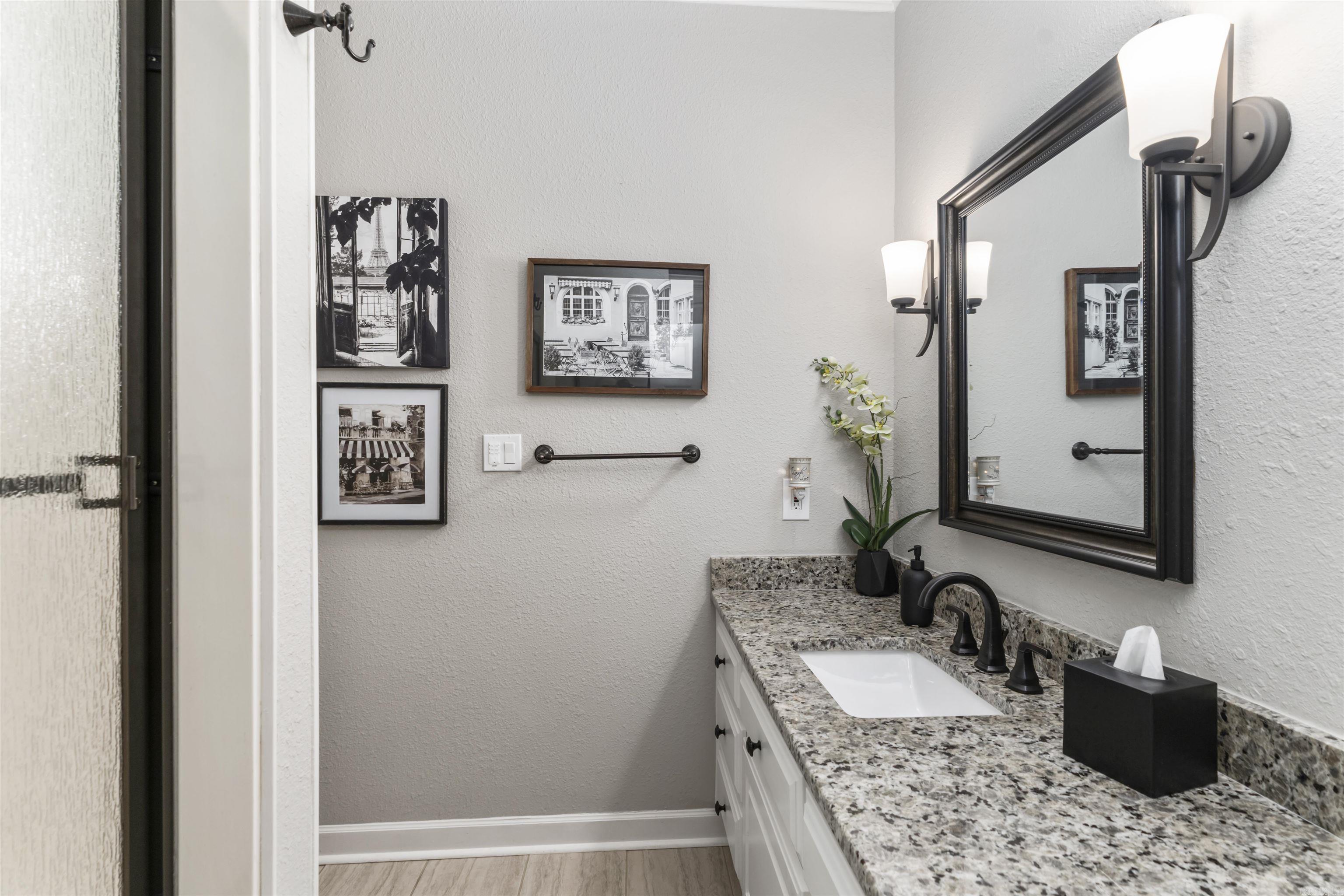 8 Darro Way Hot Springs Village, AR 71909-7764
