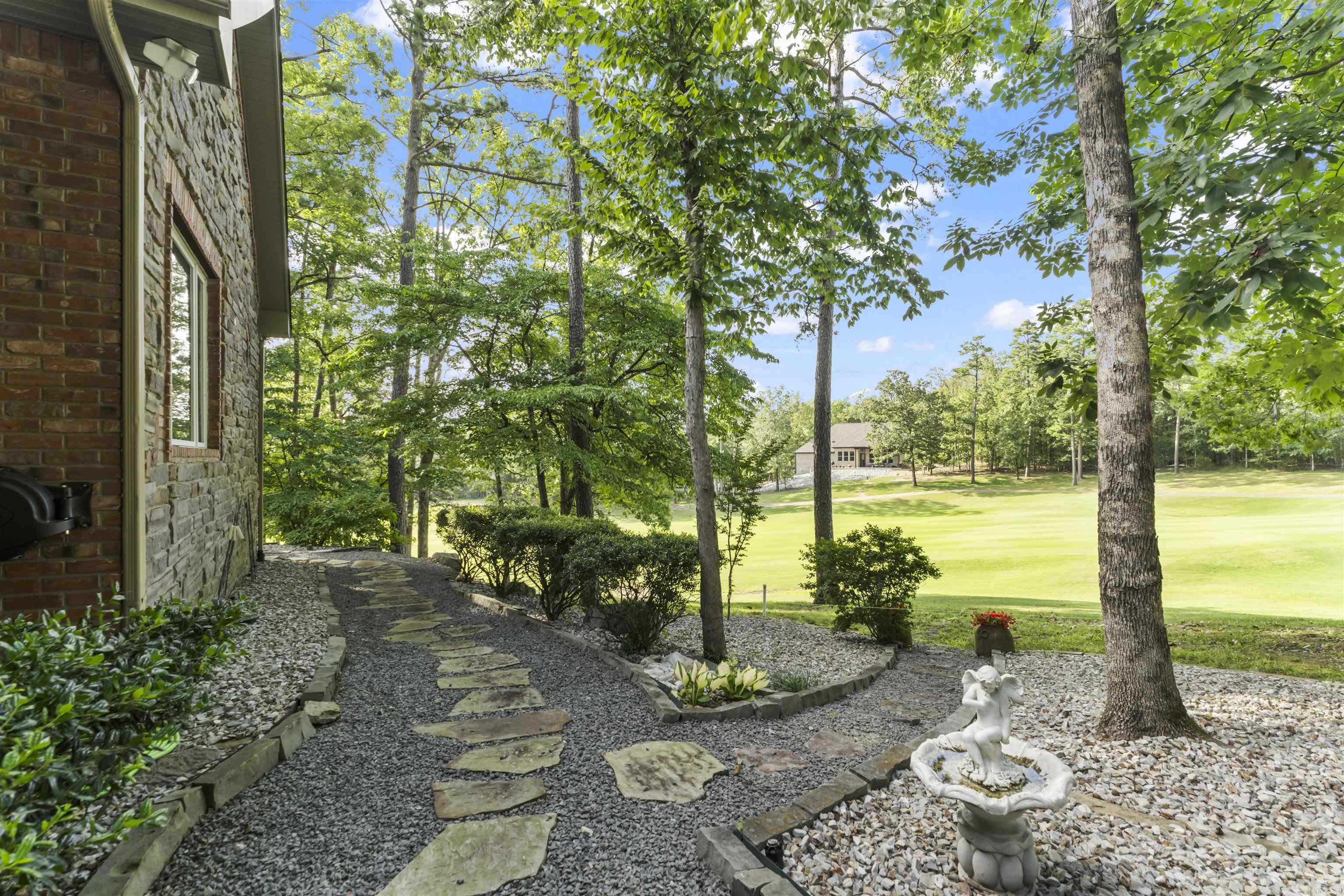 8 Darro Way Hot Springs Village, AR 71909-7764