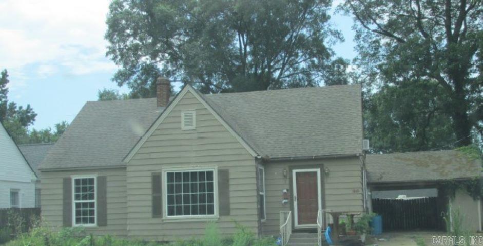 919 W Semmes Avenue